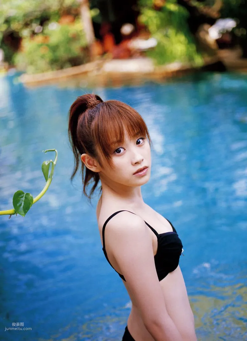 Ai Takahashi 高橋愛《Love Hello》 [PB寫真集] 76