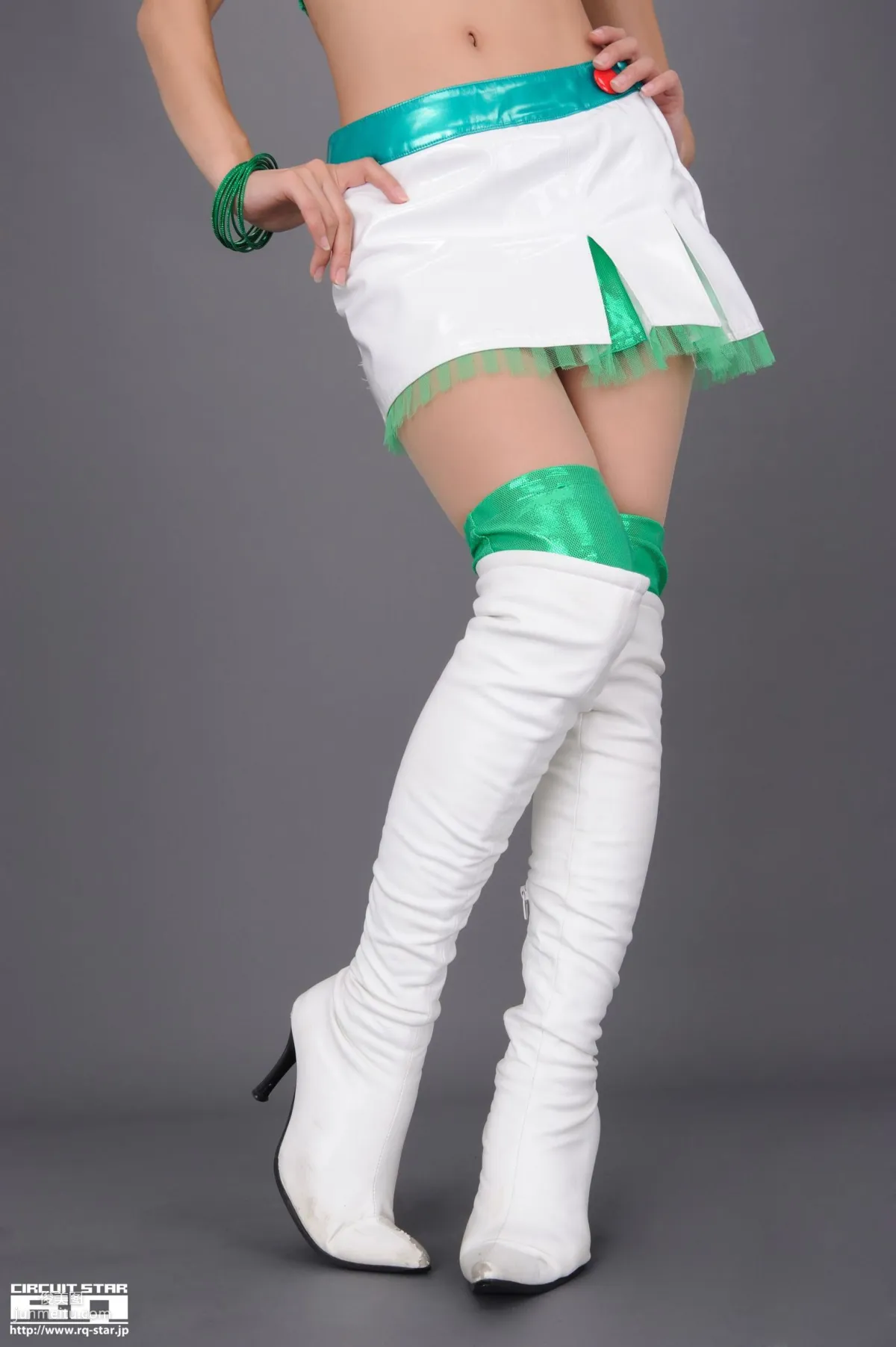 [RQ-STAR] NO.00546 Yuko Momokawa 桃川祐子 Race Queen 寫真集 96
