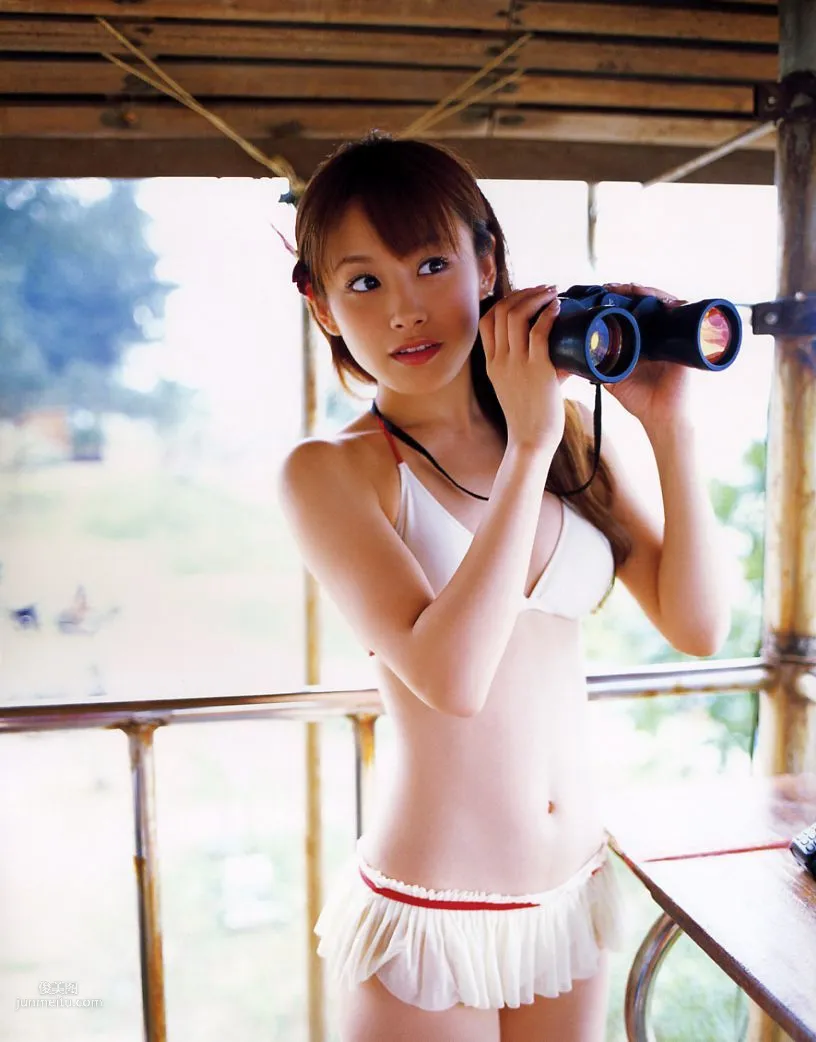 Ai Takahashi 高橋愛《Love Hello》 [PB寫真集] 42