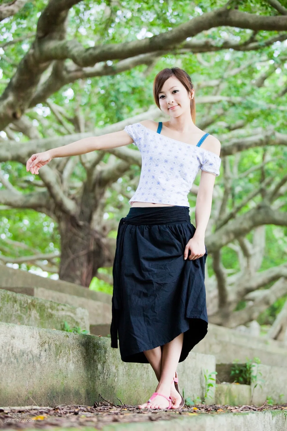 張凱潔/Mikako《中興新村外拍》寫真集 62