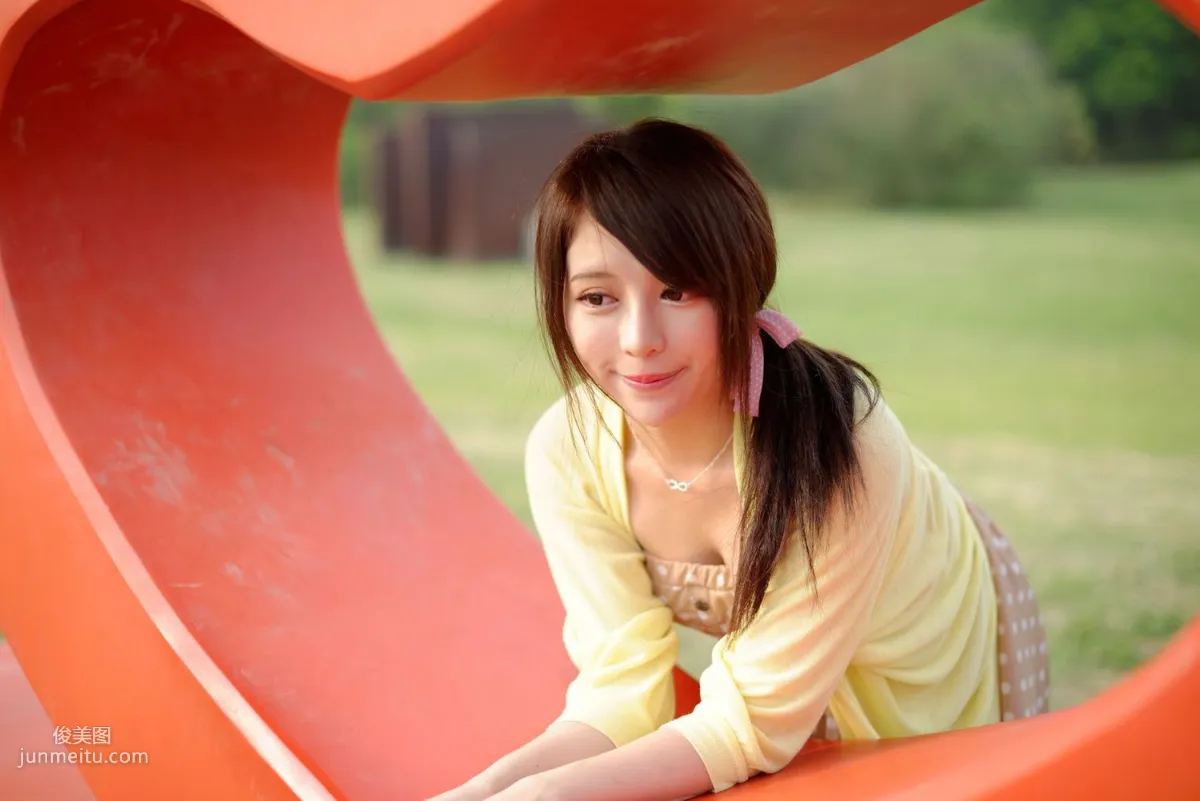台灣女神張齊郡JULIE《踏青》寫真集 58