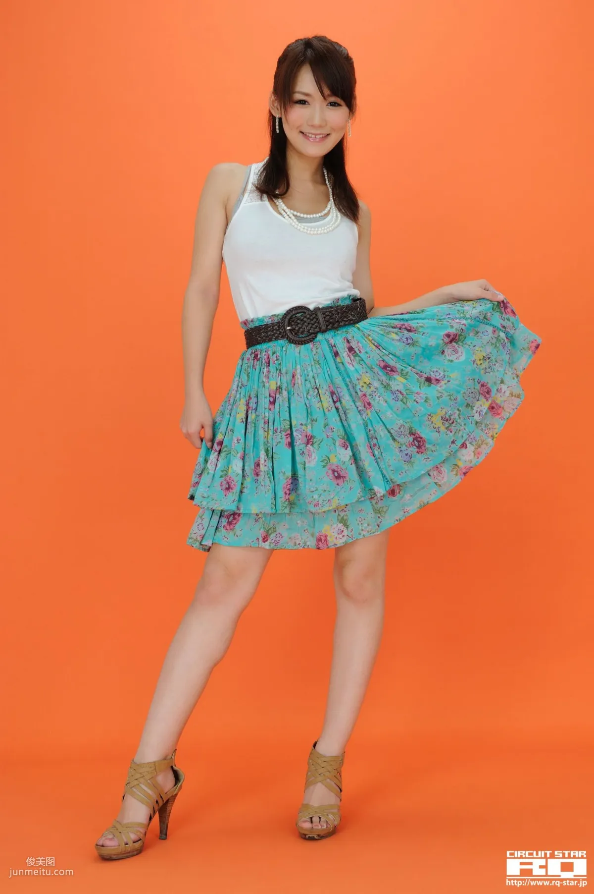 [RQ-STAR] NO.00534 Yumi 優実 Private Dress 寫真集 2