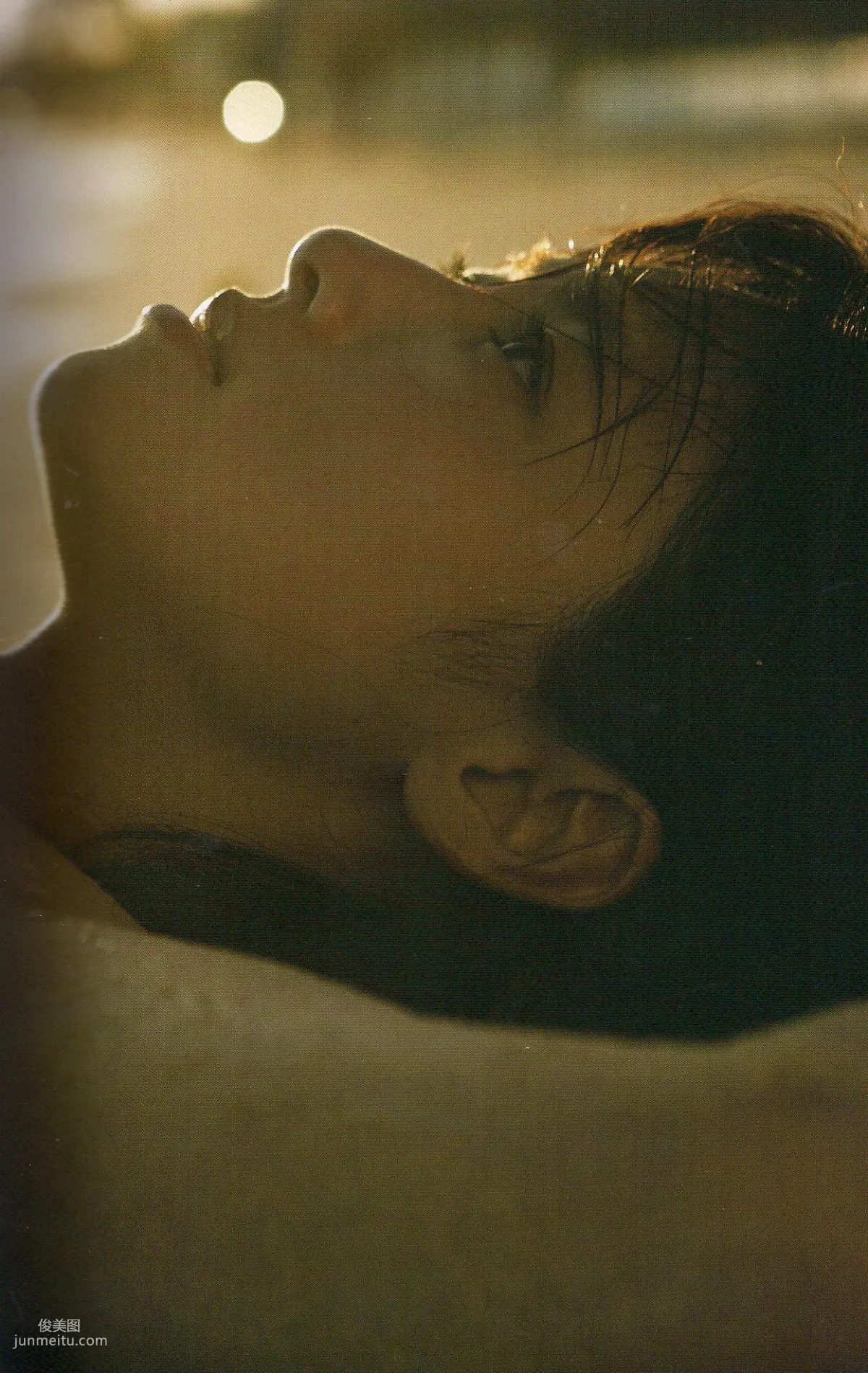 深田恭子 《Down to earth》 [PB寫真集] 27