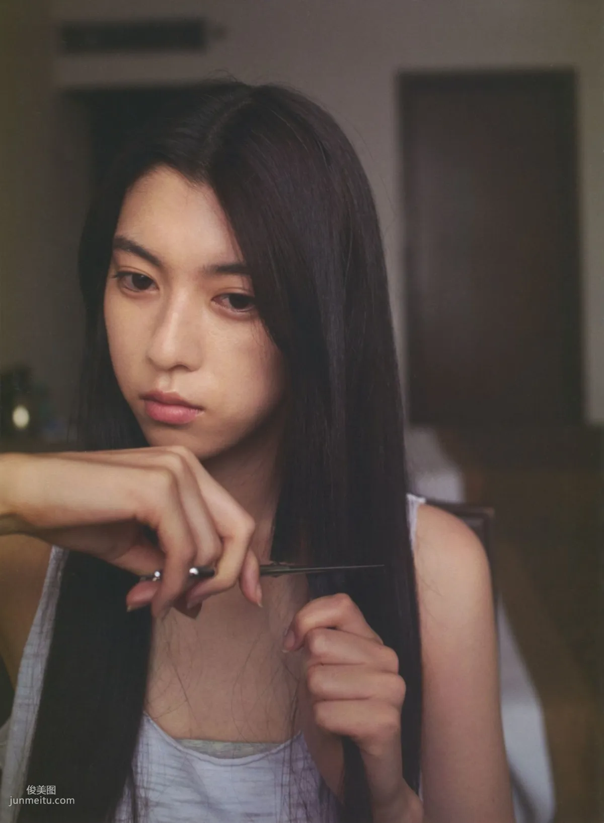 Ayaka Miyoshi 三吉彩花 《わたし》[PB写真集]132