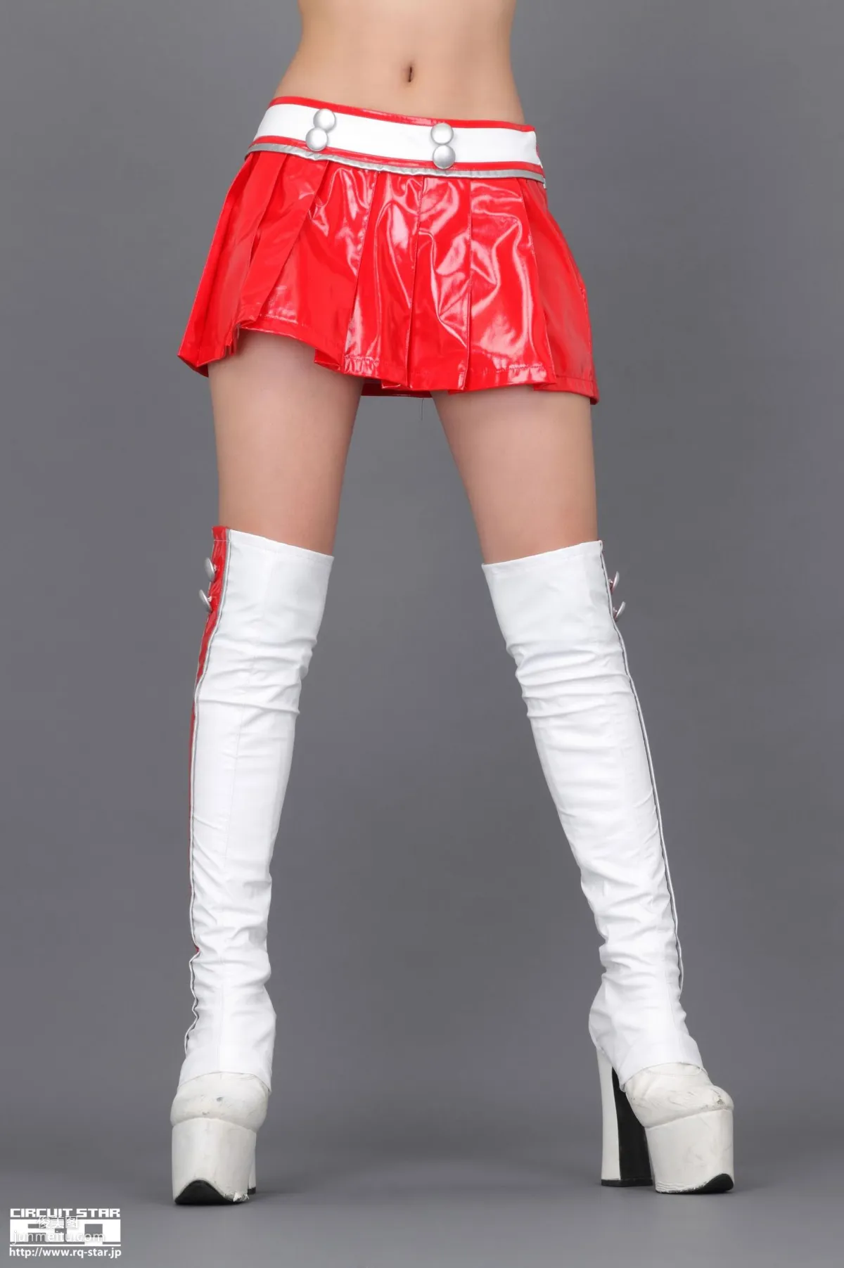 [RQ-STAR] NO.00586 Naoho Ichihashi 市橋直歩 Race Queen 寫真集 12