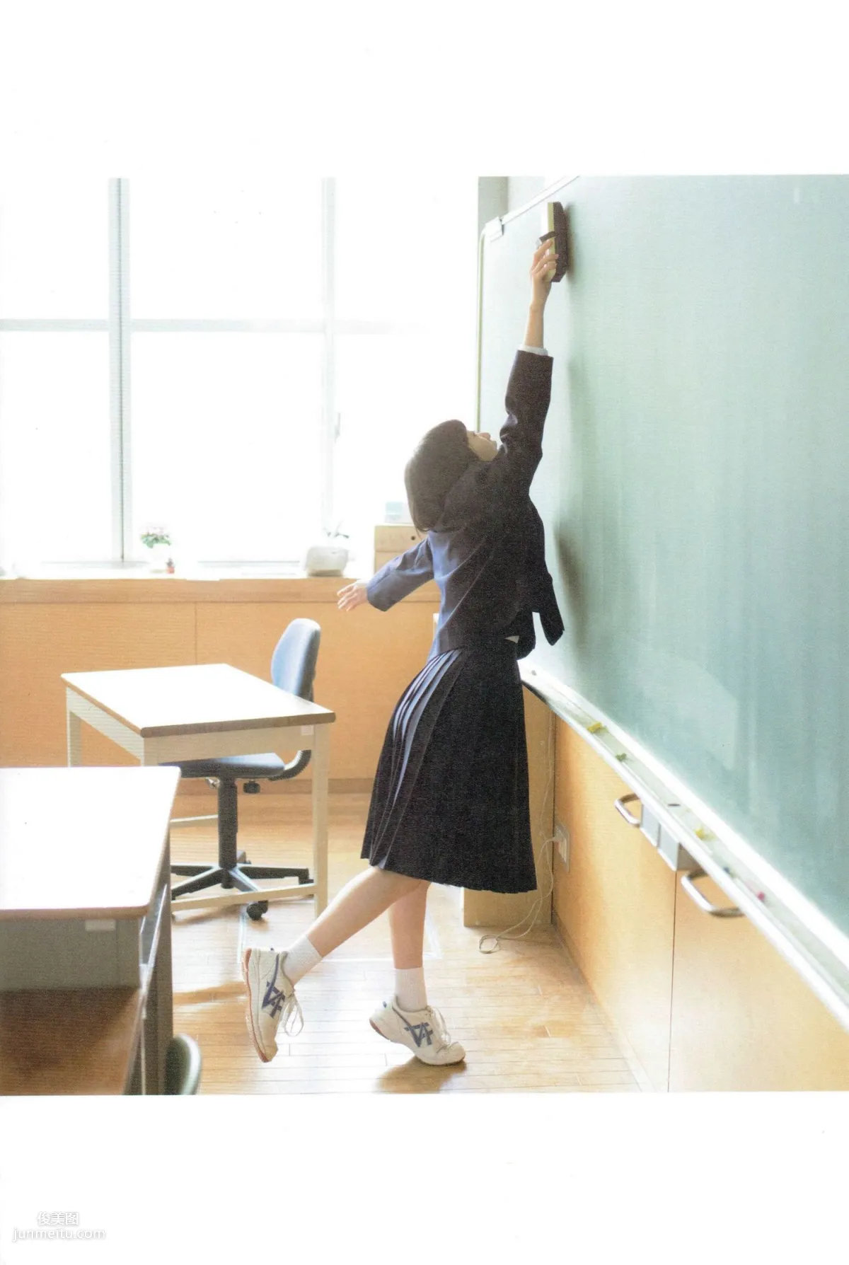 生駒裡奈《君の足跡》 [Photo Book] 寫真集 34