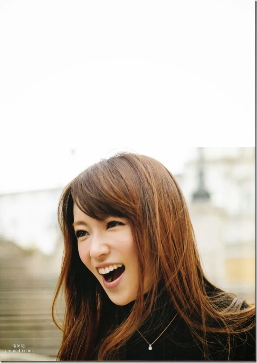 深田恭子 《(un)touch》 [Photo Book] 寫真集 32