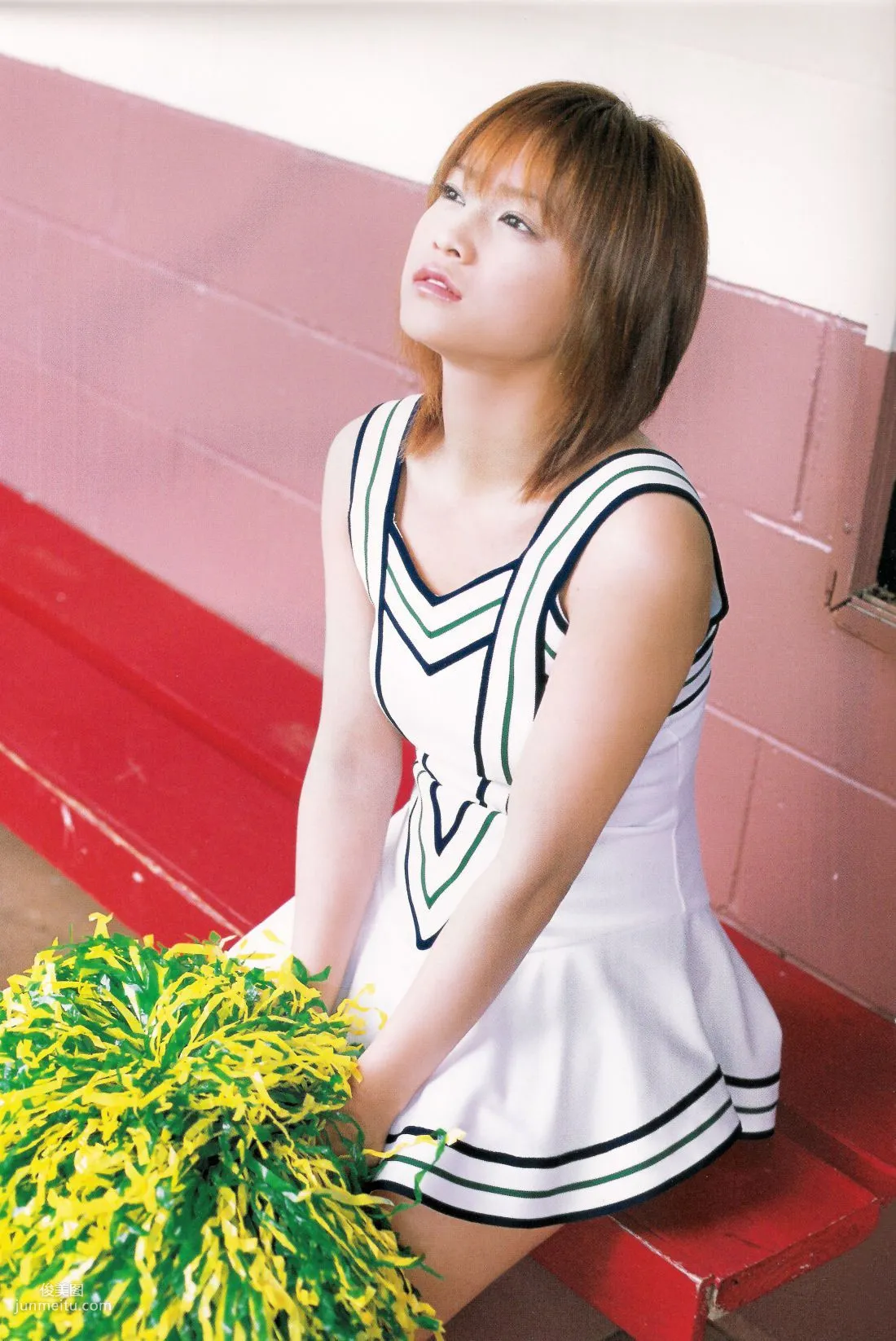 亀井絵裡 《ERI》 [Photo Book] 寫真集 14