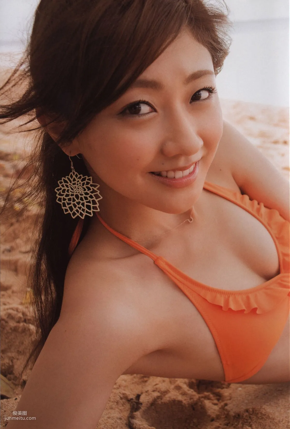 Alo Hello! Berryz 工房 Photobook 2013 [PB寫真集] 120
