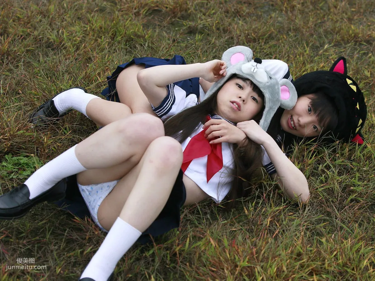 山本麻裡菜、山本有沙 《ガールズダイアリー ドキドキ 有沙＆まりな》 [PB寫真集] 33