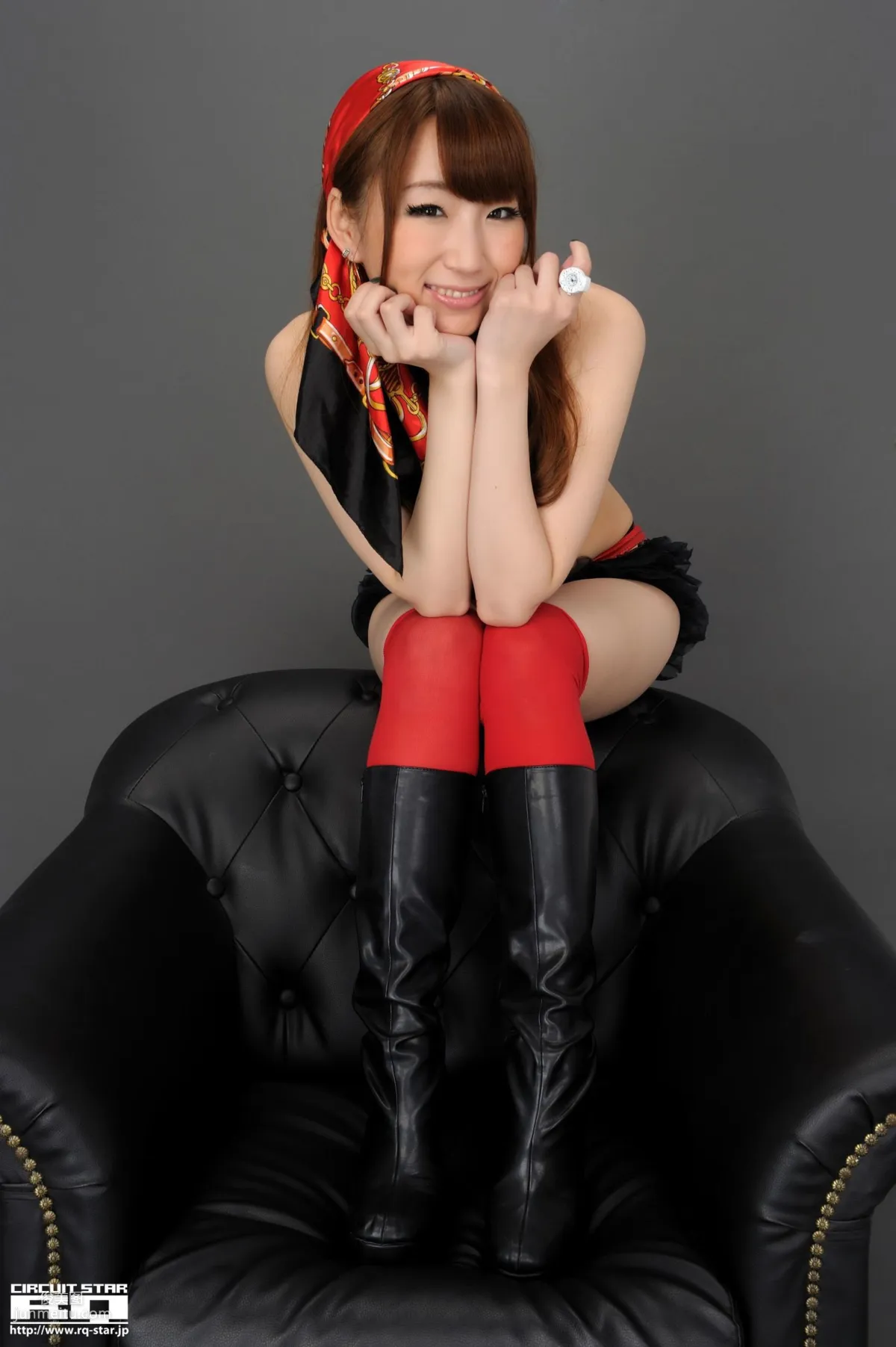 [RQ-STAR] NO.00573 荒井嘉奈 Race Queen 寫真集 140