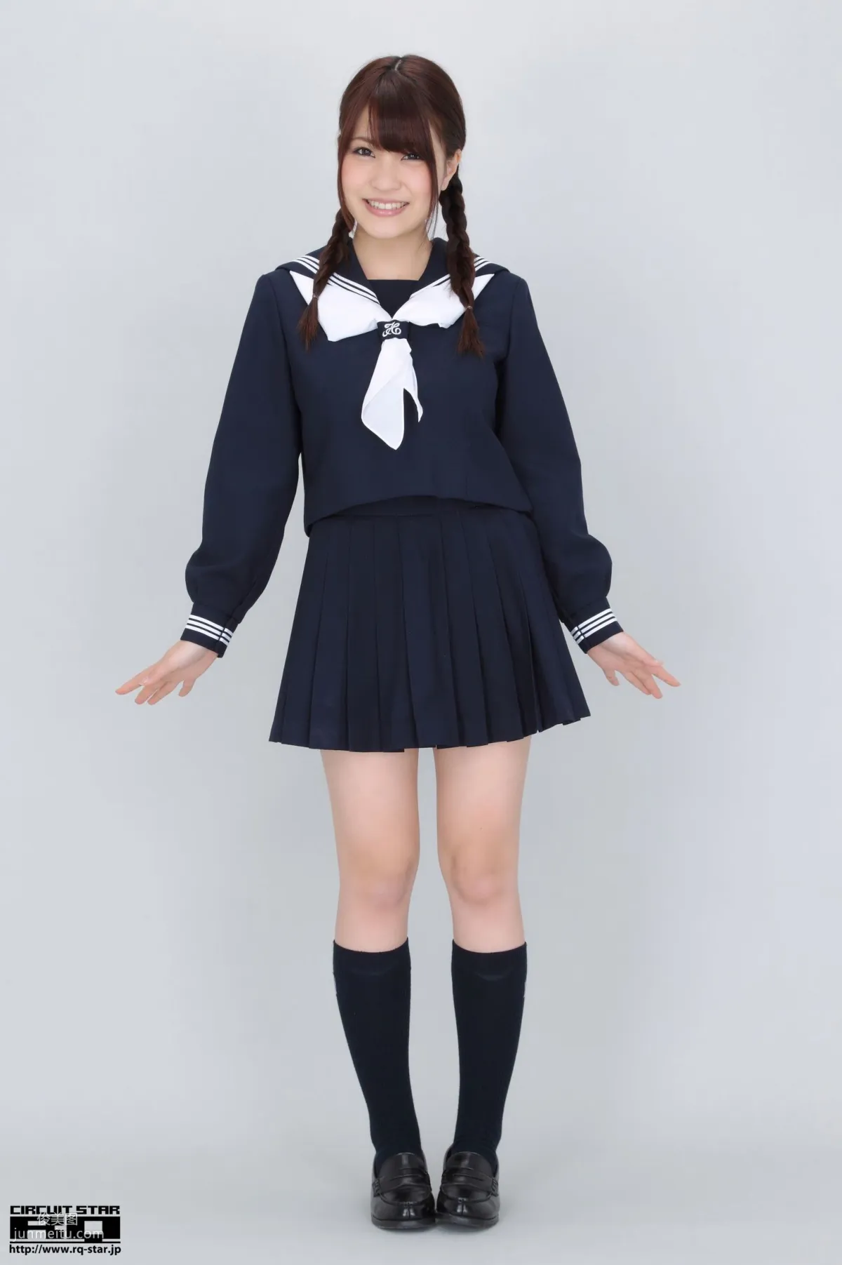 [RQ-STAR] NO.00607 柚崎明日香/岸明日香 High School 写真集13