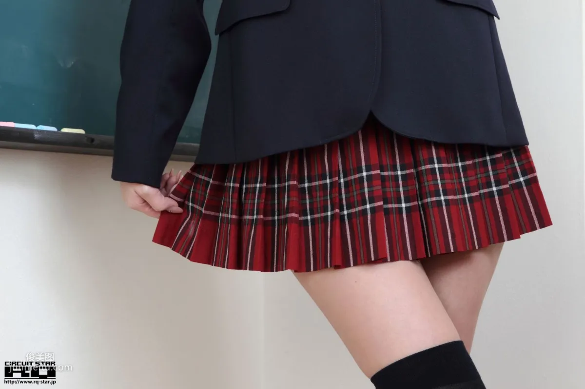 [RQ-STAR] NO.00595 大浦麻美 School Girl 校服系列 寫真集 16