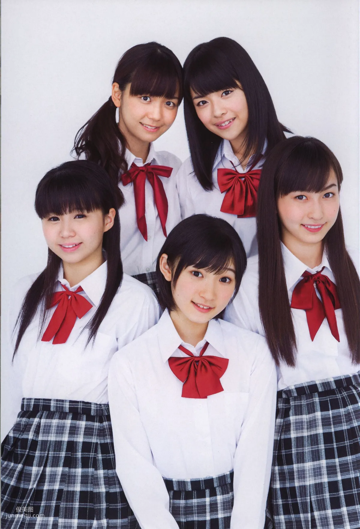 Juice=Juice《OFFICIAL PHOTO BOOK》 [PB] 写真集59