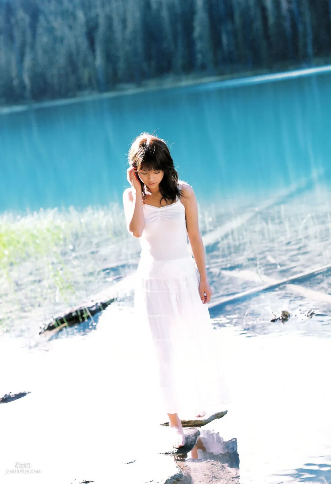 亀井絵裡 《ERI》 [Photo Book] 寫真集 31