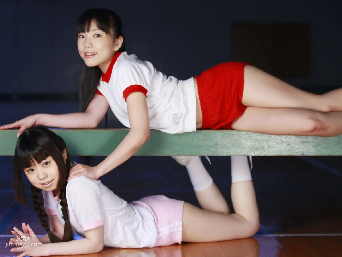 山本麻裡菜、山本有沙 《ガールズダイアリー ドキドキ 有沙＆まりな》 [PB寫真集] 13