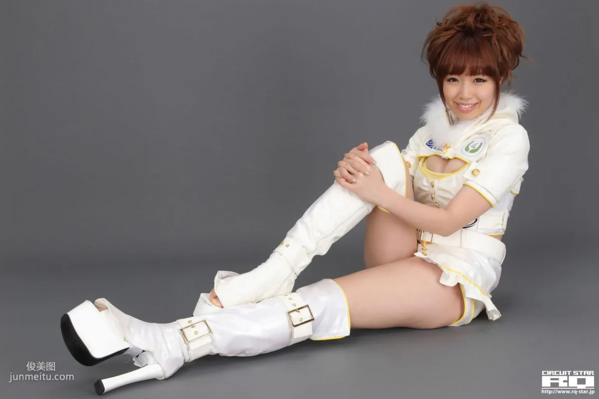 [RQ-STAR] NO.00619 山冈实乃里 Race Queen 写真集1