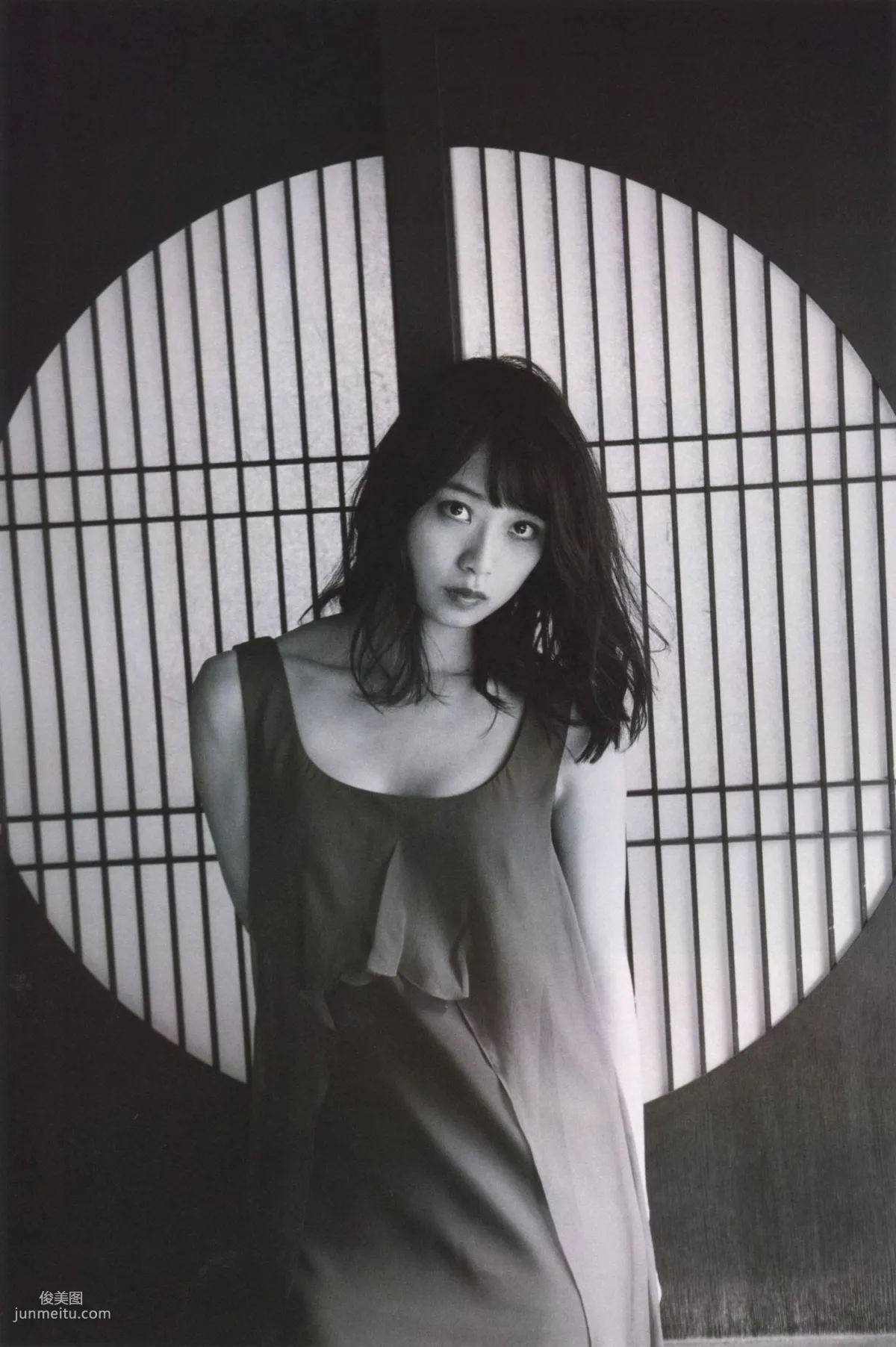 深川麻衣《ずっと、そばにいたい》 [PB写真集] 97