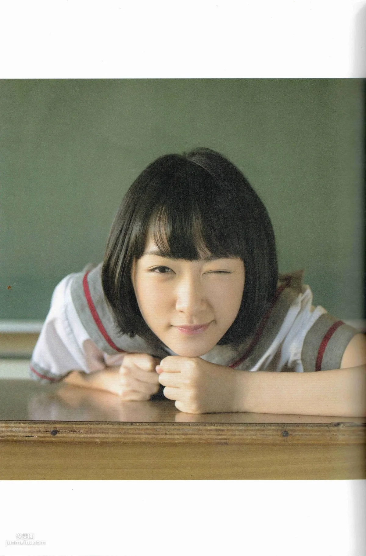 生駒裡奈《君の足跡》 [Photo Book] 寫真集 82