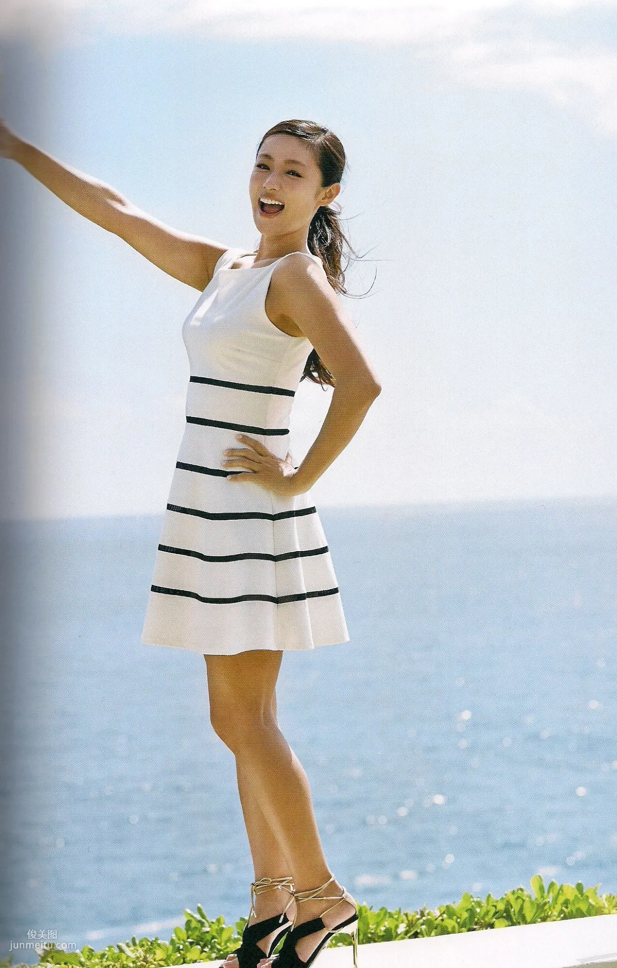 深田恭子 《Down to earth》 [PB寫真集] 96