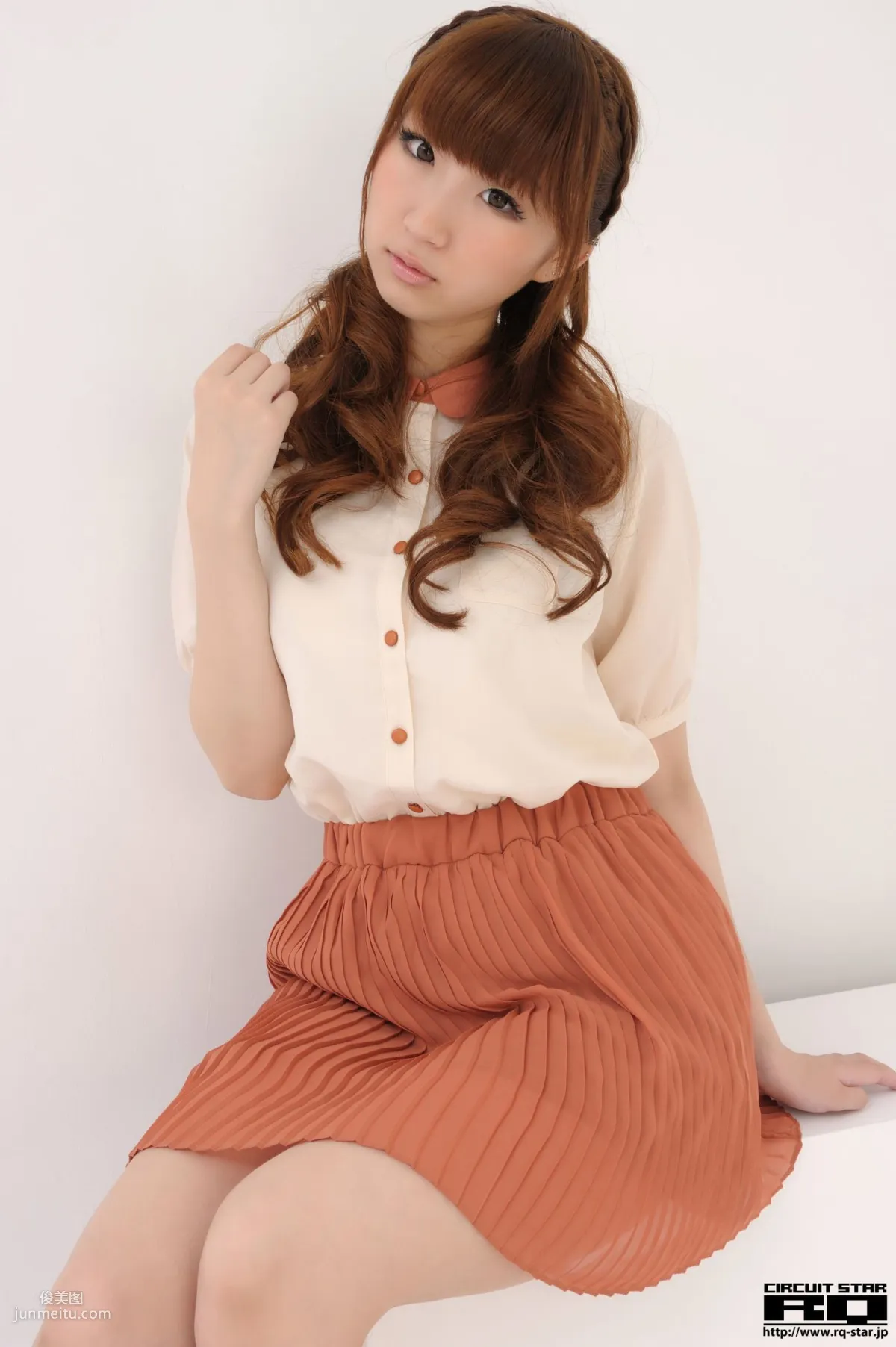 [RQ-STAR] NO.00563 Kana Arai 荒井嘉奈 Race Queen 寫真集 64