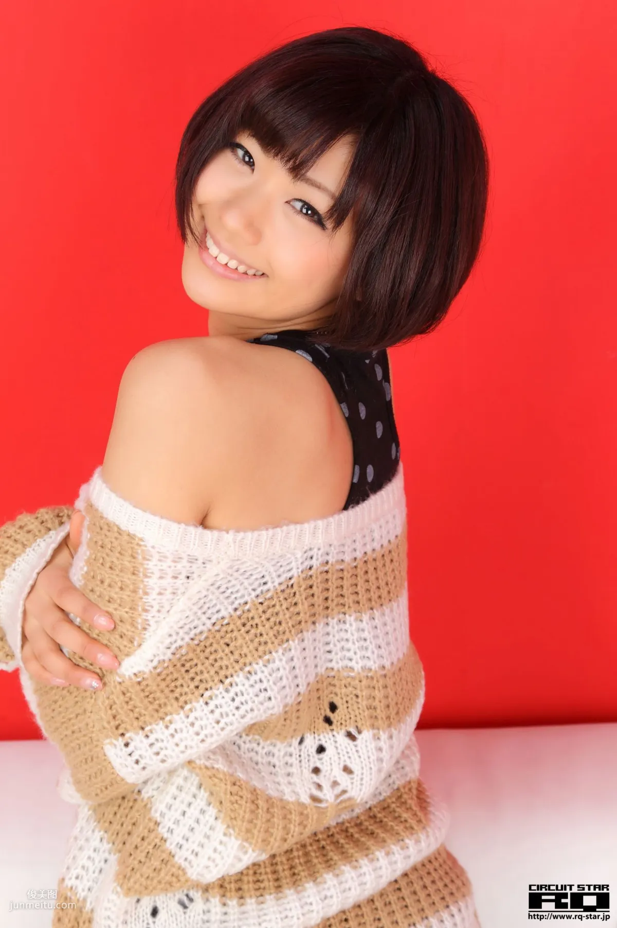 [RQ-STAR] NO.00598 Hitomi Yasueda 安枝瞳 Private Dress 寫真集 69