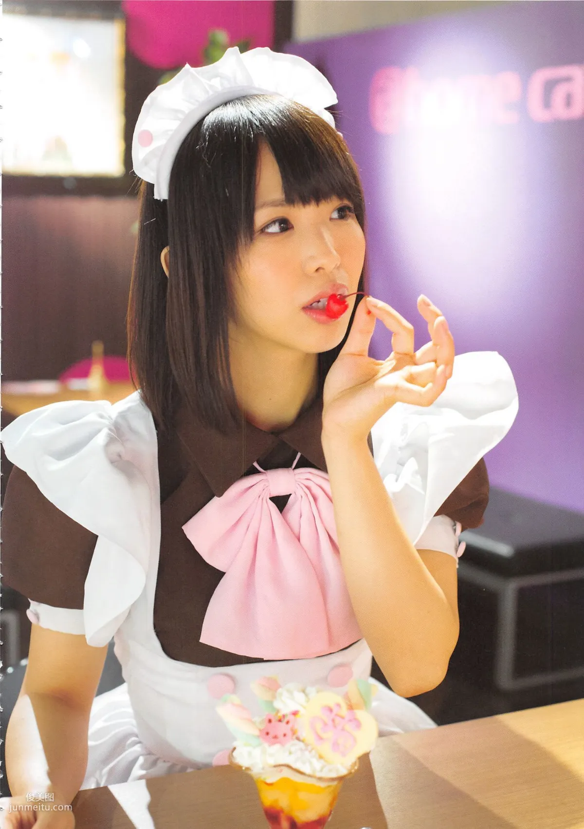 松村香織 First Photobook 《Mushusei》 [PB寫真集] 15
