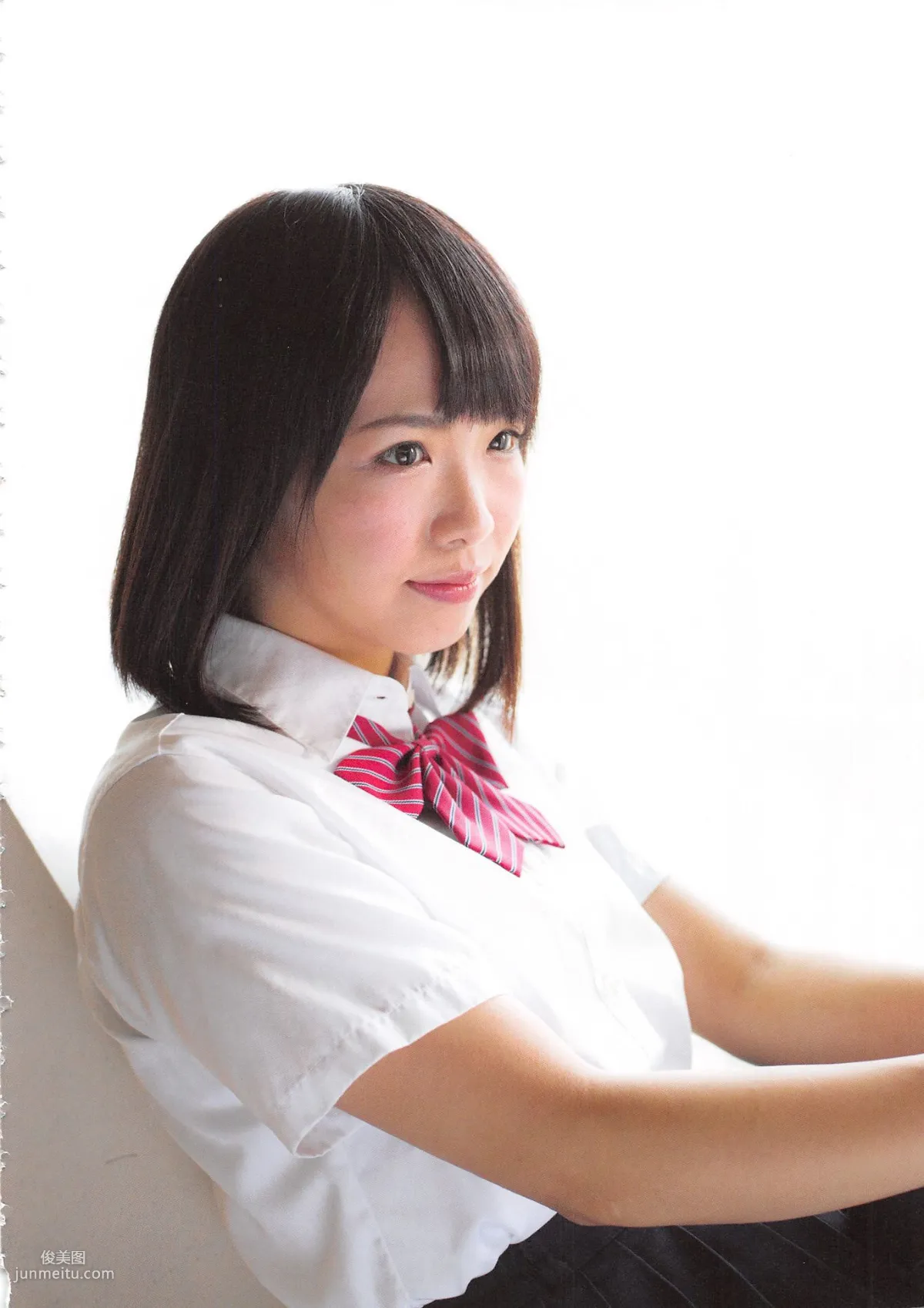 松村香織 First Photobook 《Mushusei》 [PB寫真集] 58