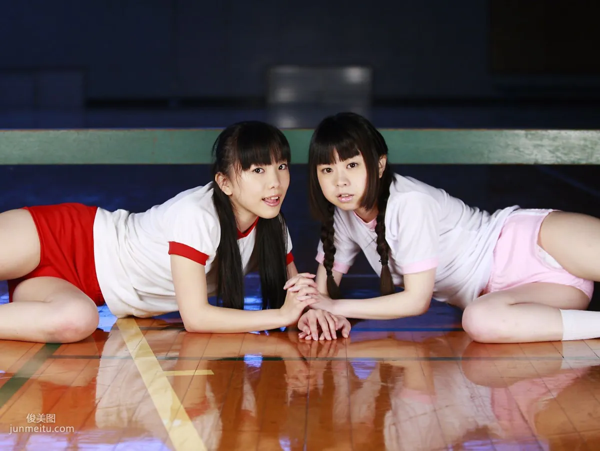 山本麻裡菜、山本有沙 《ガールズダイアリー ドキドキ 有沙＆まりな》 [PB寫真集] 9