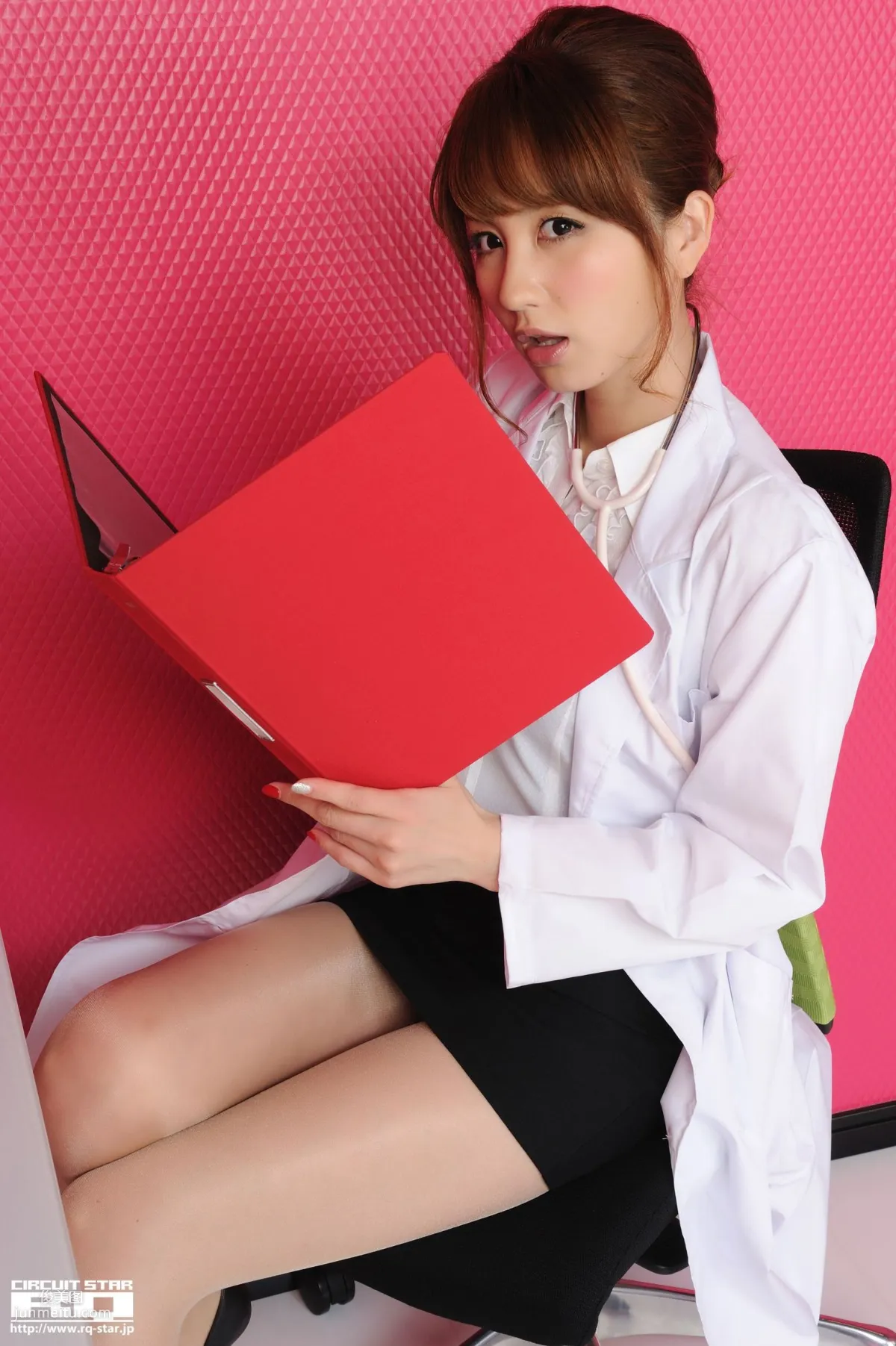 [RQ-STAR] NO.00633 前田真麻 Doctor Maasa 美女醫生 寫真集 19