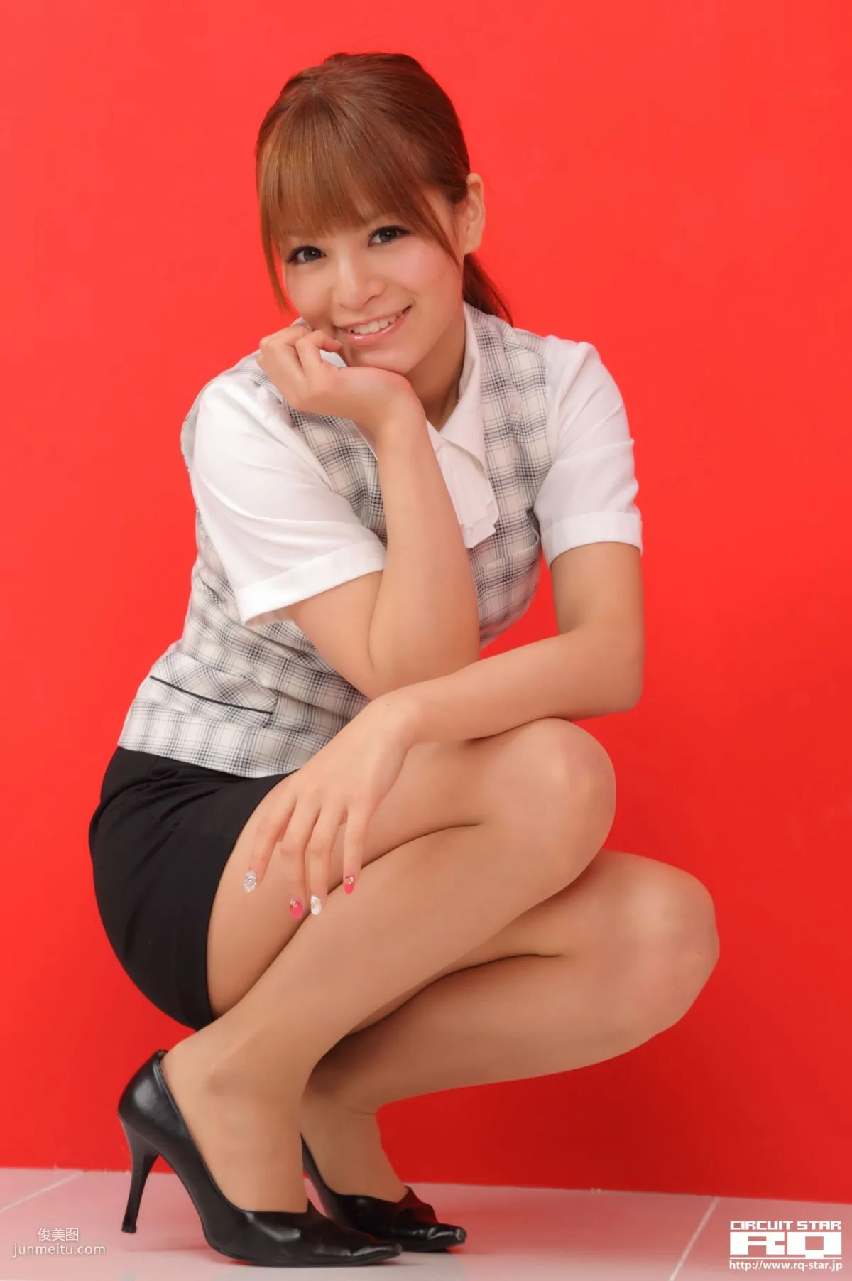 [RQ-STAR] NO.00589 Megumi Haruna 春菜めぐみ Office Lady 寫真集 82