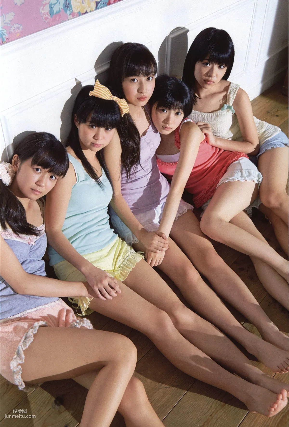 Juice=Juice《OFFICIAL PHOTO BOOK》 [PB] 写真集53