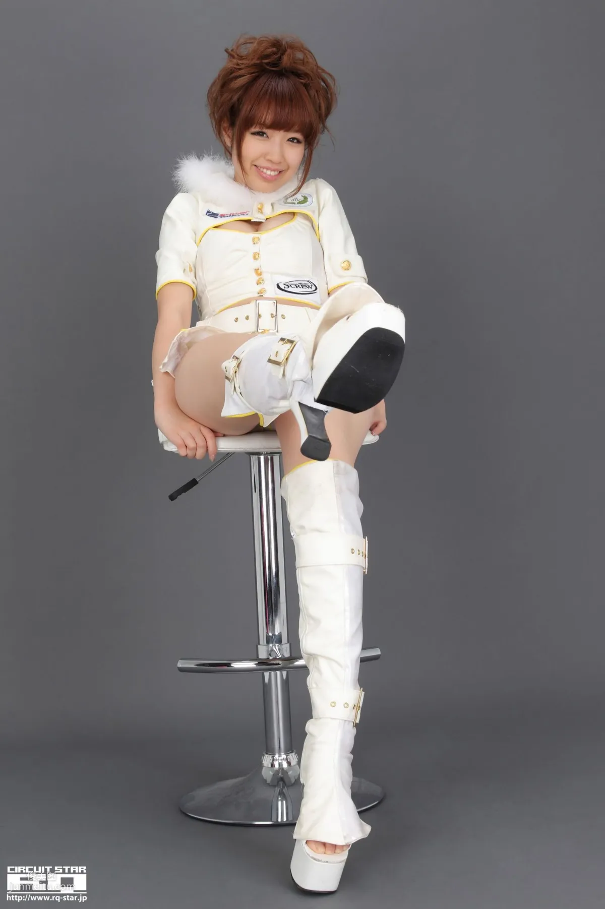 [RQ-STAR] NO.00619 山岡實乃裡 Race Queen 寫真集 77
