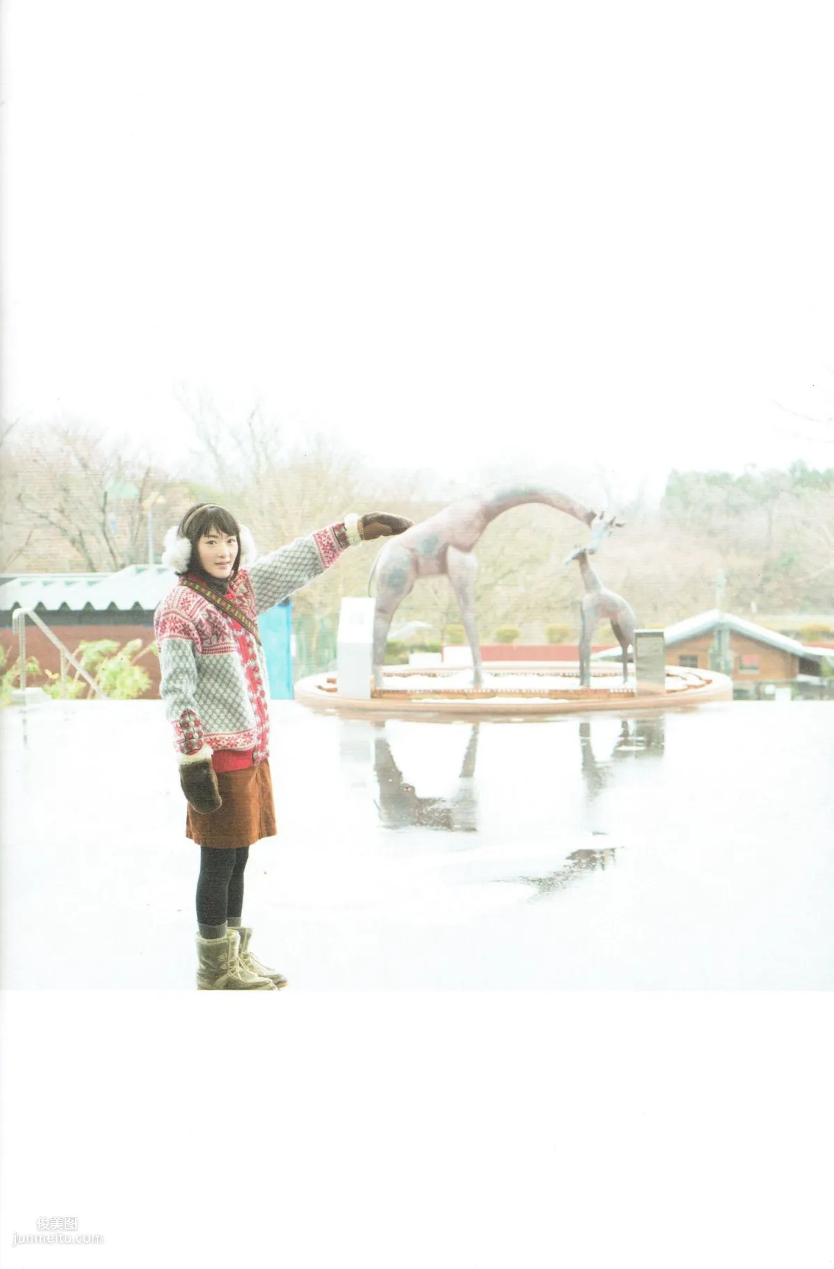 生駒里奈《君の足跡》 [Photo Book] 写真集 9
