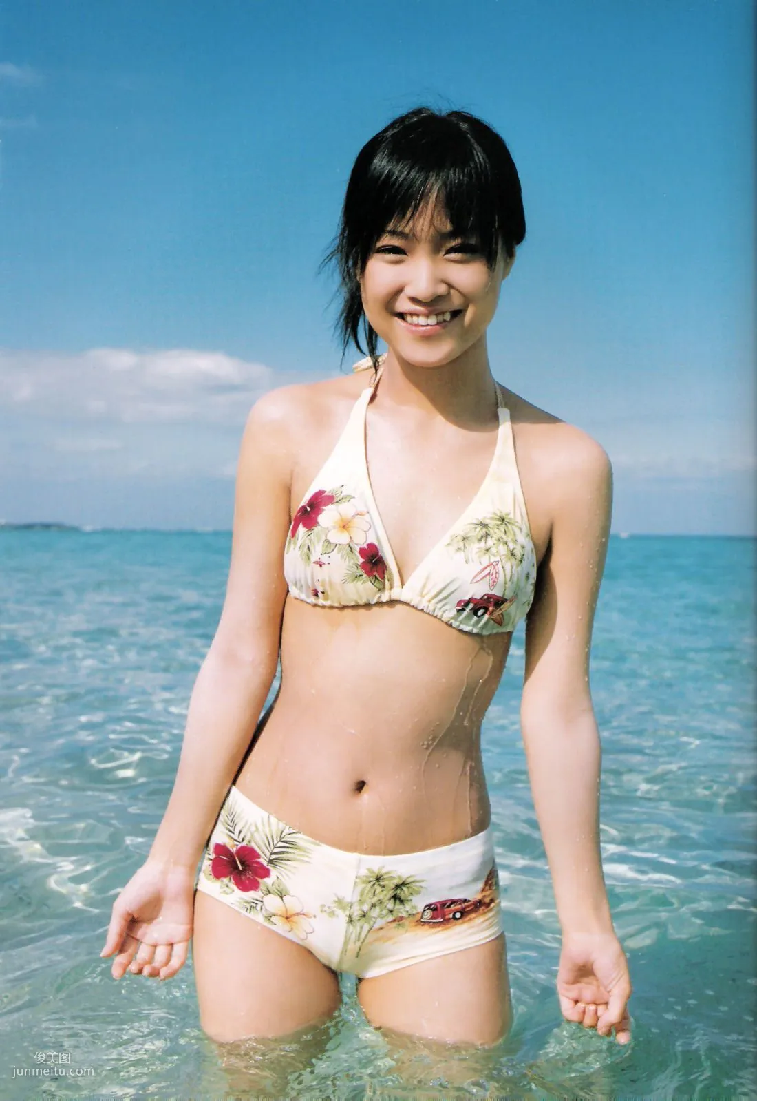 亀井絵裡 《ERI》 [Photo Book] 寫真集 49