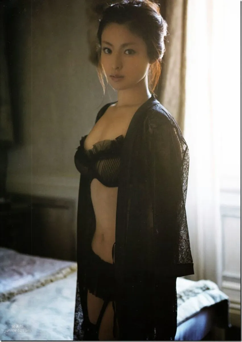 深田恭子 《(un)touch》 [Photo Book] 寫真集 76