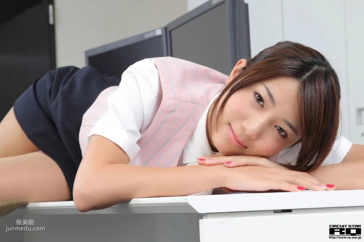 [RQ-STAR] NO.00583 Naoho Ichihashi 市橋直歩 Office Lady 寫真集 67