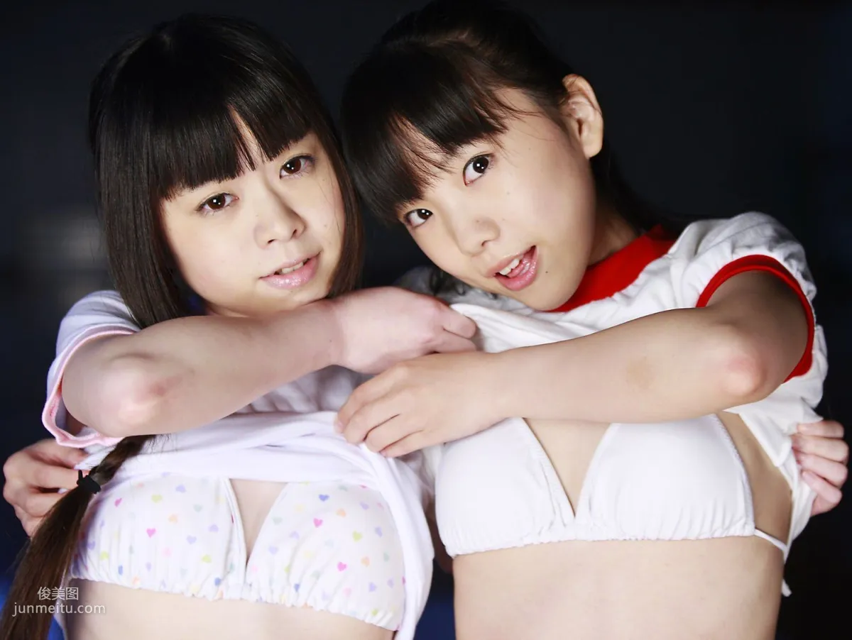 山本麻裡菜、山本有沙 《ガールズダイアリー ドキドキ 有沙＆まりな》 [PB寫真集] 21