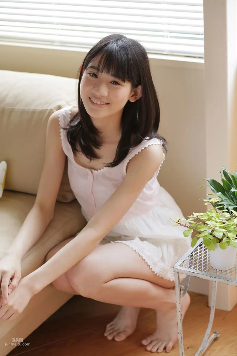 Honoka Akimoto 秋本帆華 《PROTO STAR》 [PB寫真集] 9
