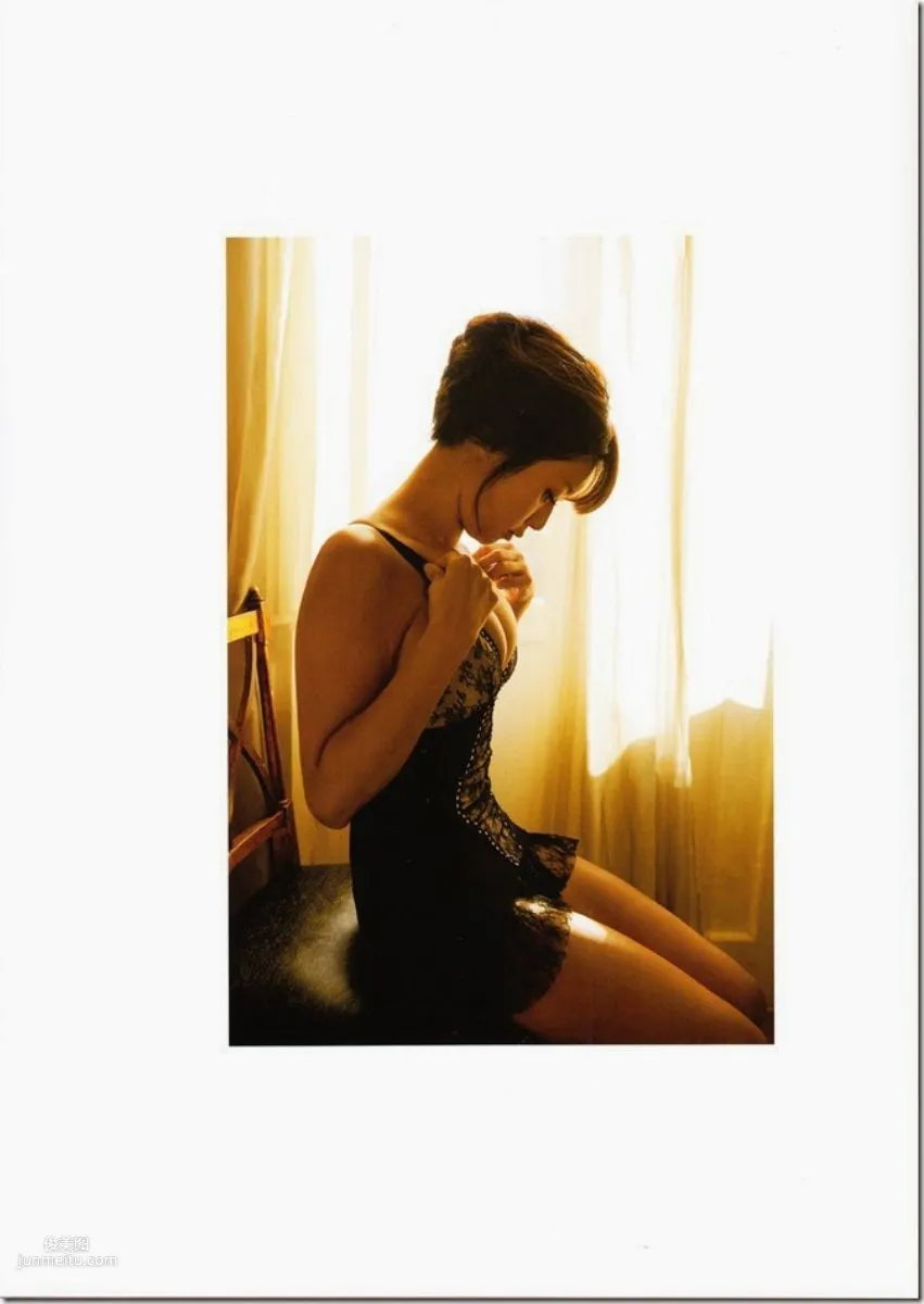 深田恭子 《(un)touch》 [Photo Book] 寫真集 83