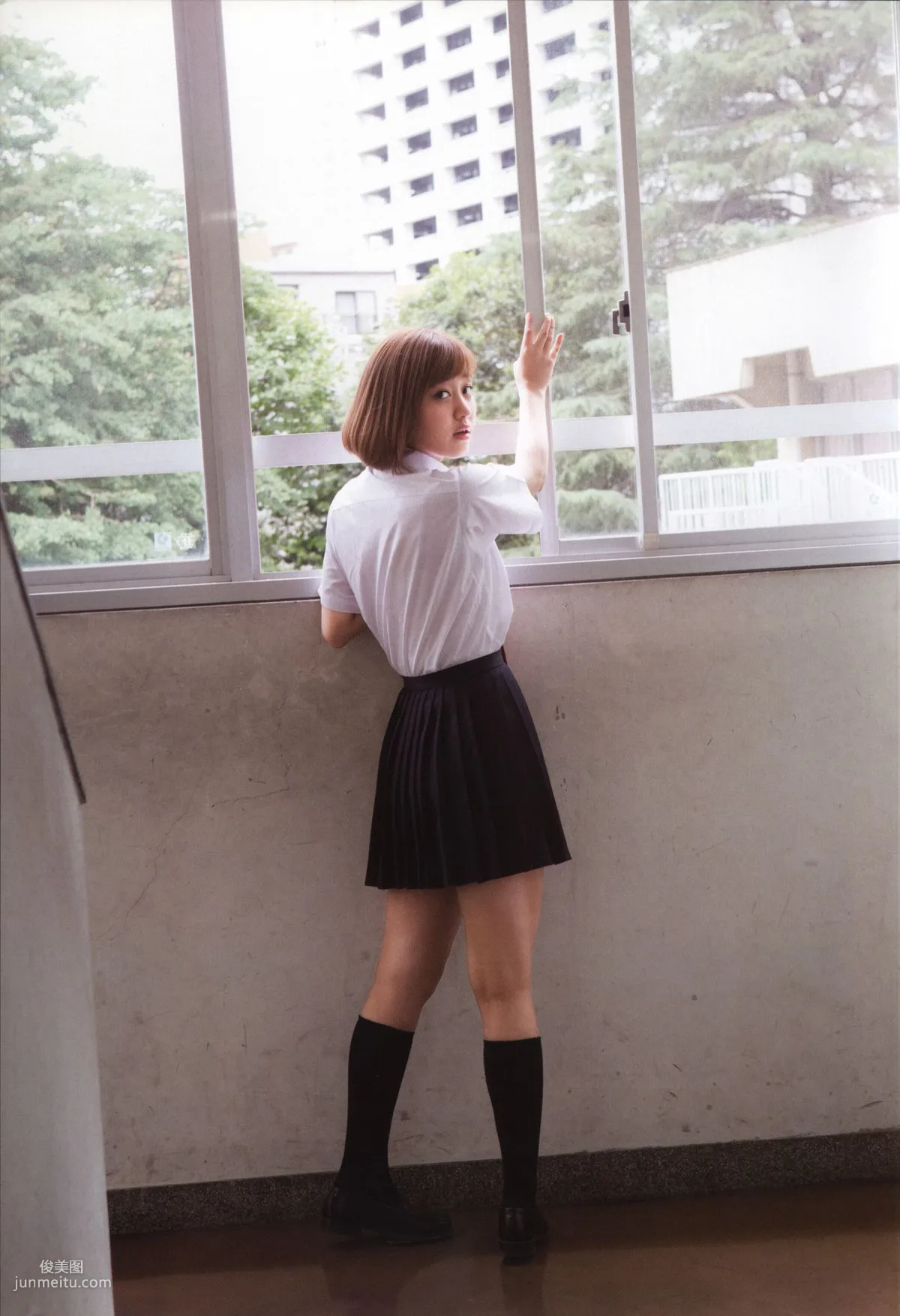 萩原舞《17岁 ℃ute Mai Mai2》 [PB写真集] 3