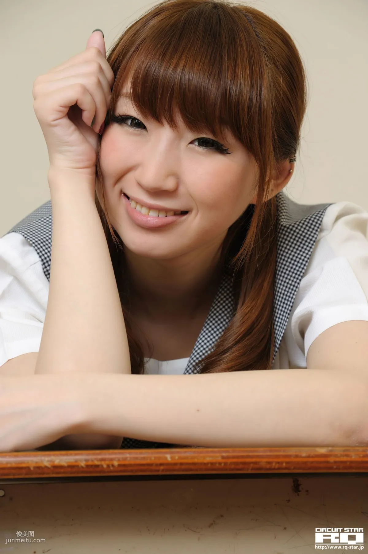 [RQ-STAR] NO.00571 荒井嘉奈 School Girl 寫真集 118