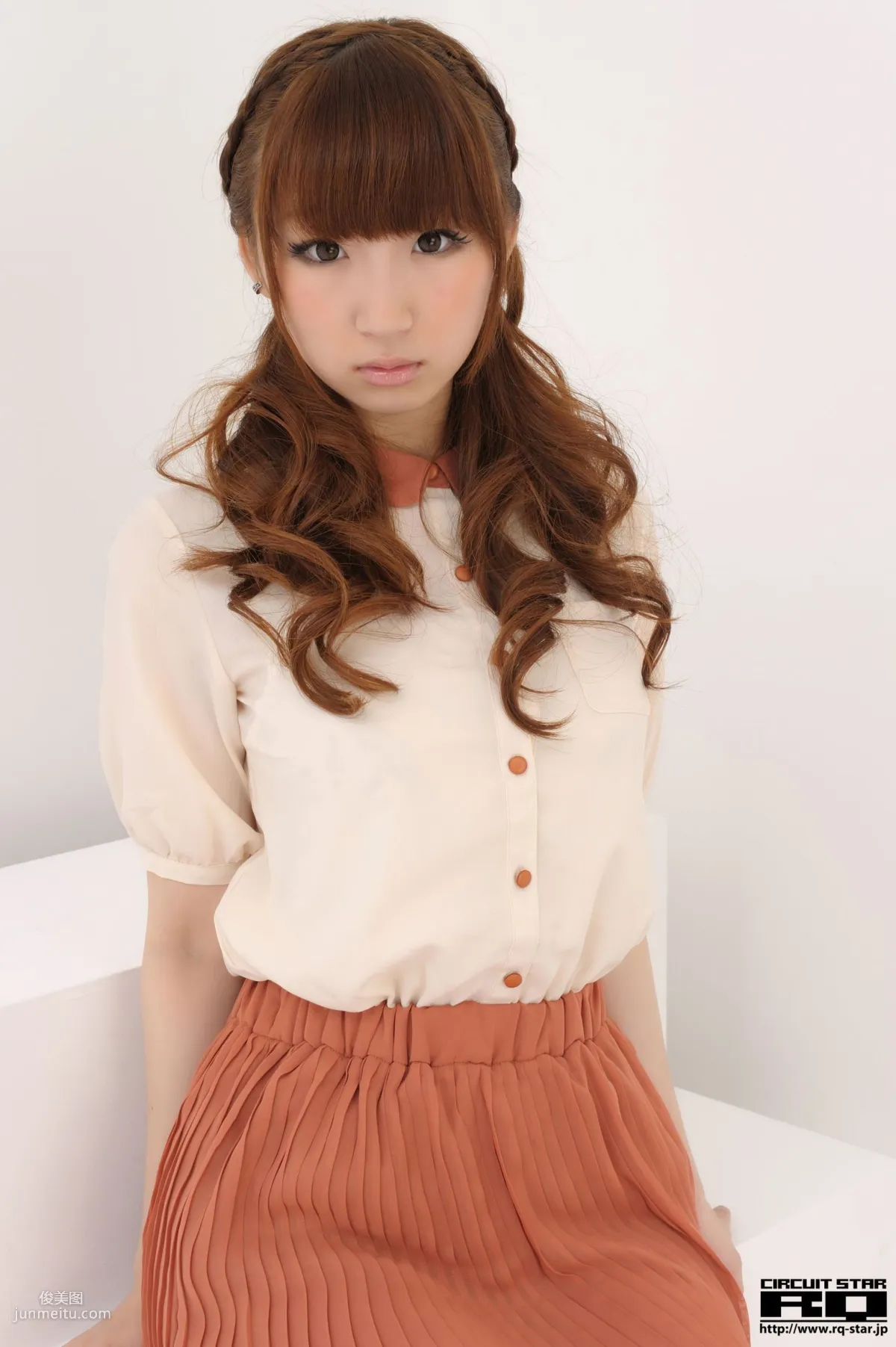 [RQ-STAR] NO.00563 Kana Arai 荒井嘉奈 Race Queen 寫真集 56
