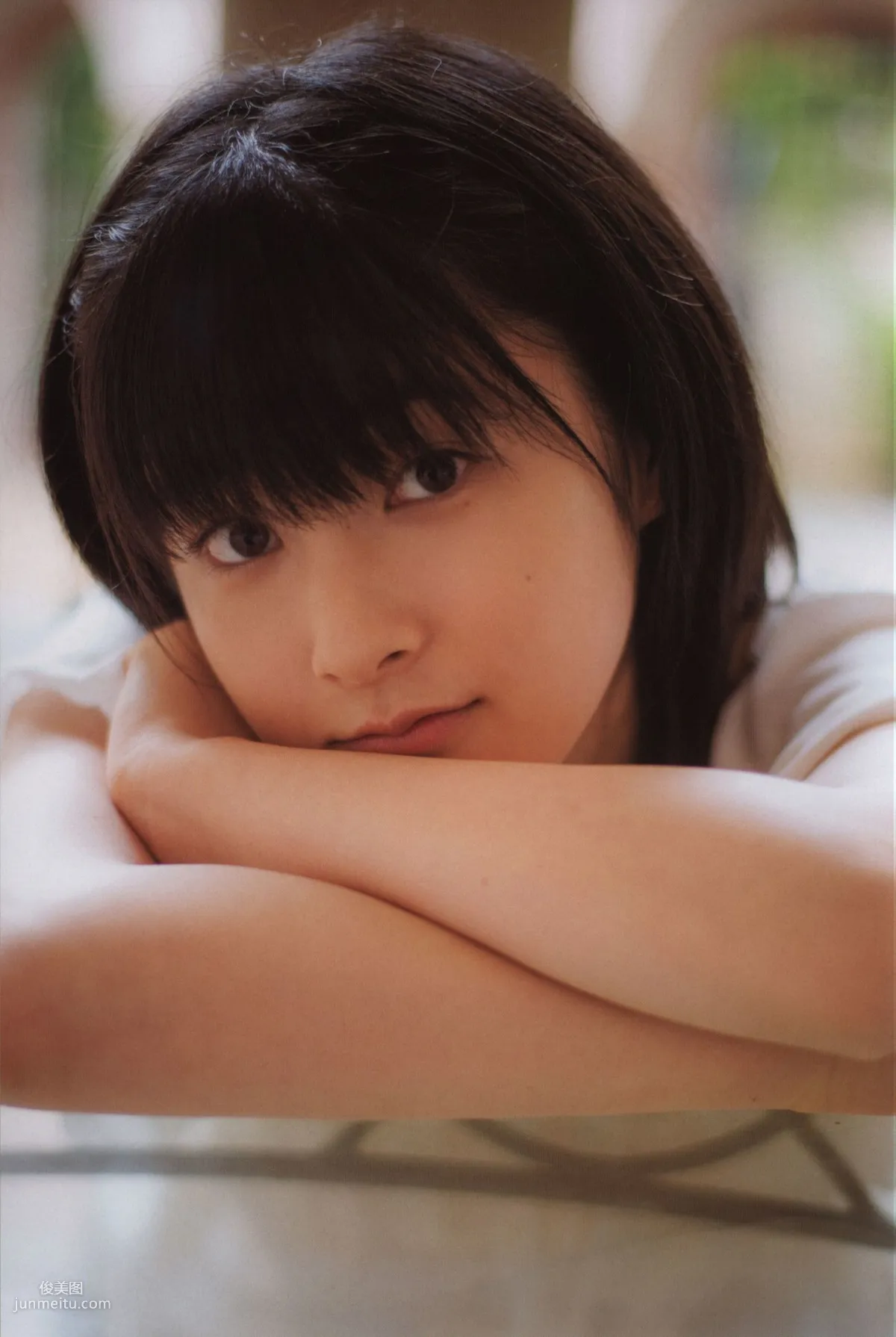 Alo Hello! Berryz 工房 Photobook 2013 [PB寫真集] 53