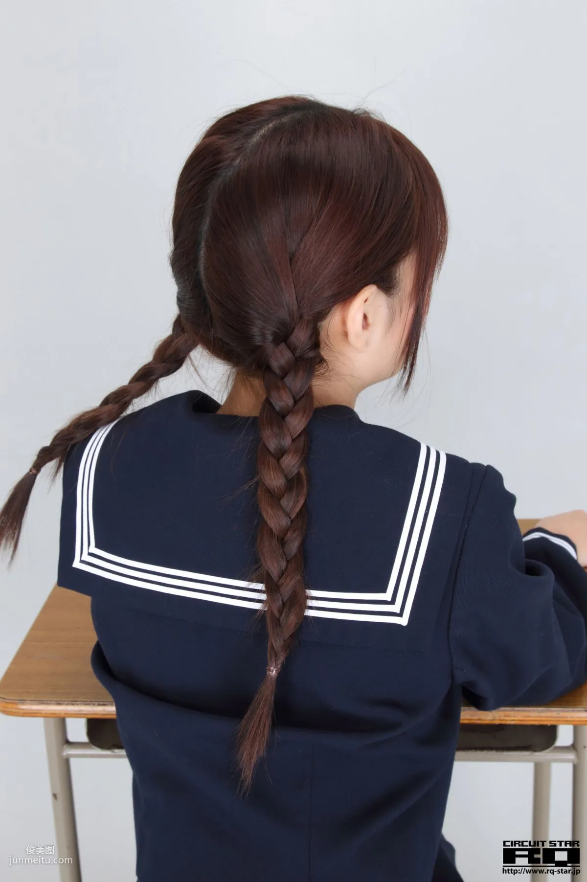 [RQ-STAR] NO.00607 柚崎明日香/岸明日香 High School 写真集33