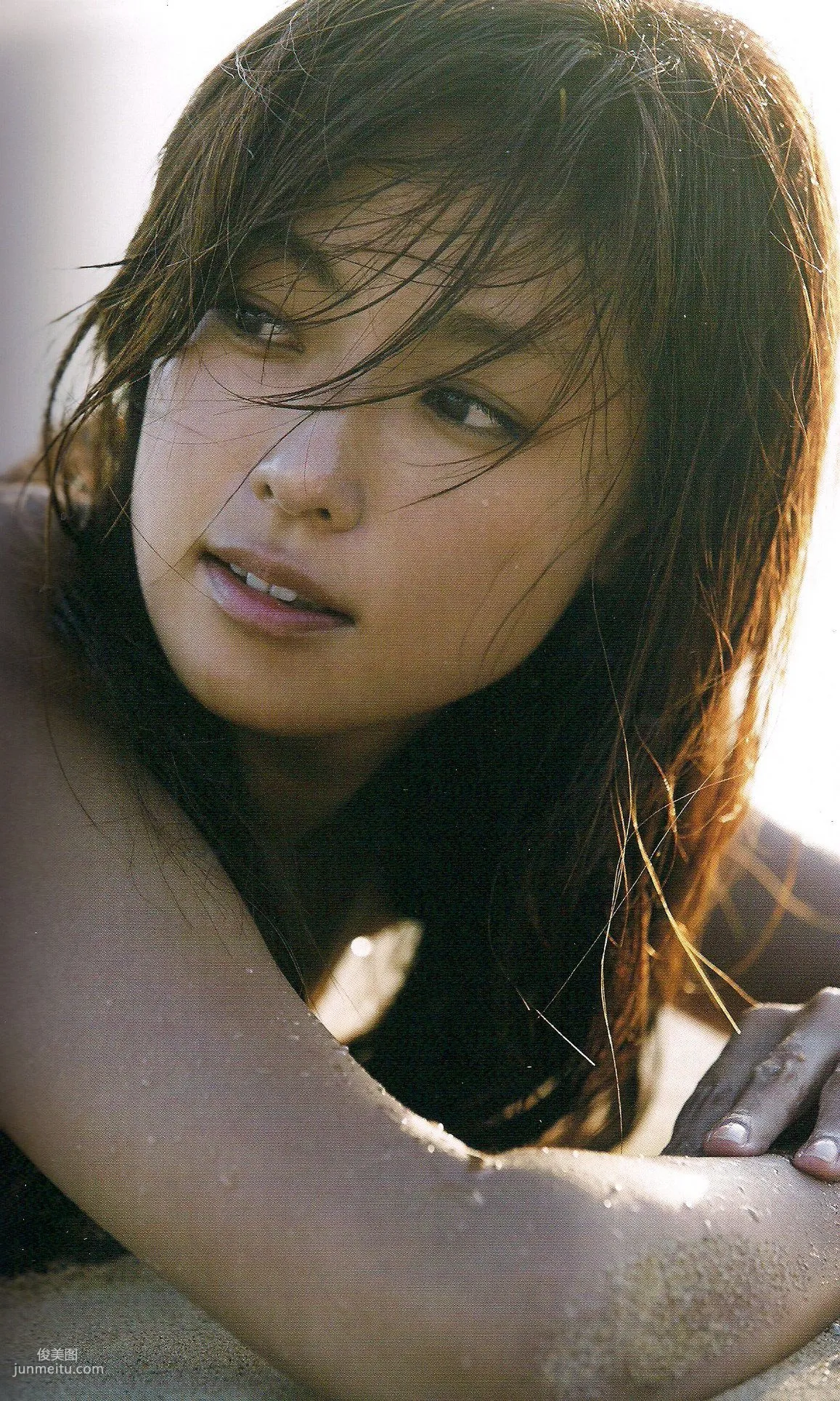 深田恭子 《Down to earth》 [PB寫真集] 17