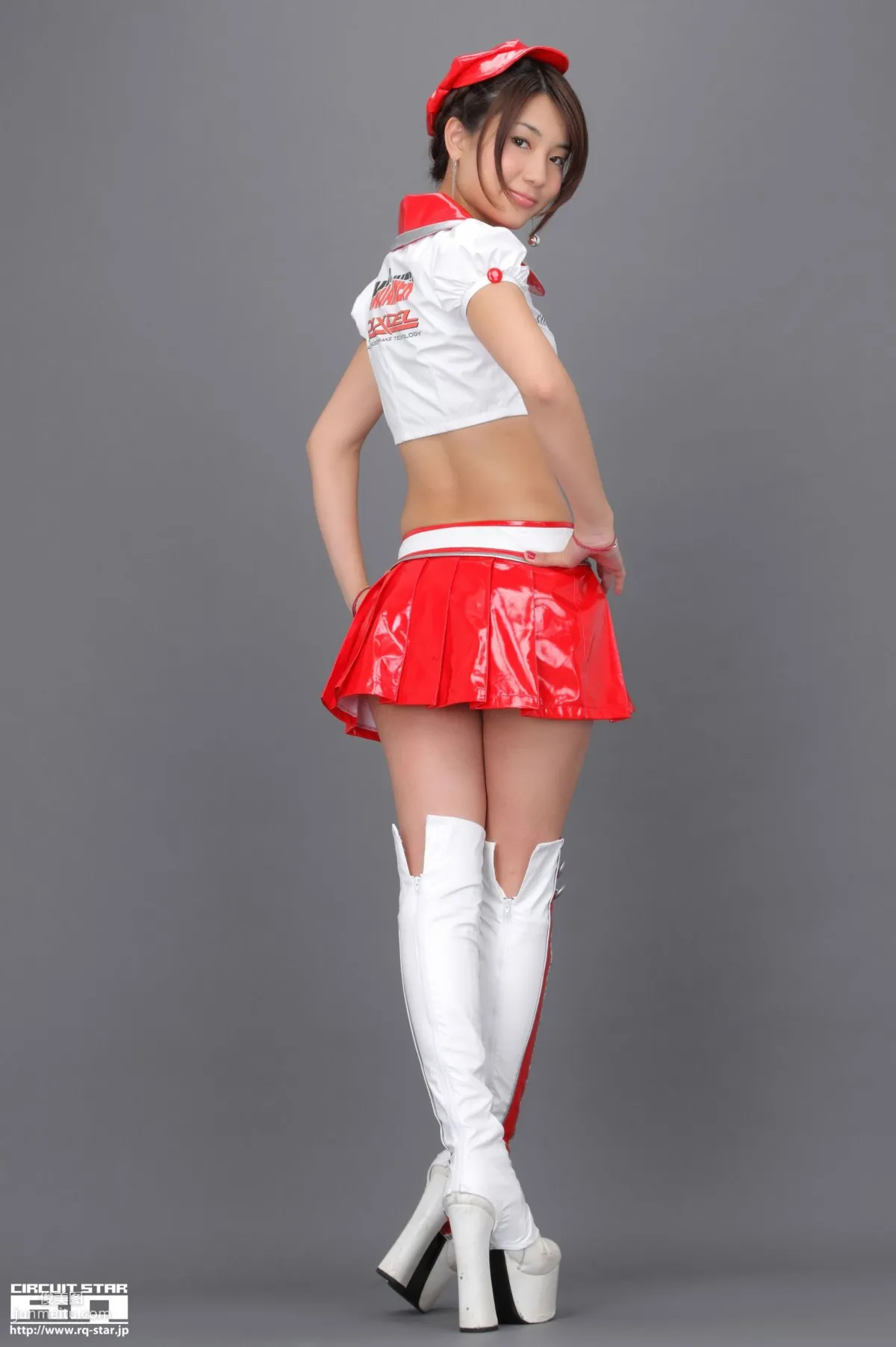 [RQ-STAR] NO.00586 Naoho Ichihashi 市橋直歩 Race Queen 寫真集 11