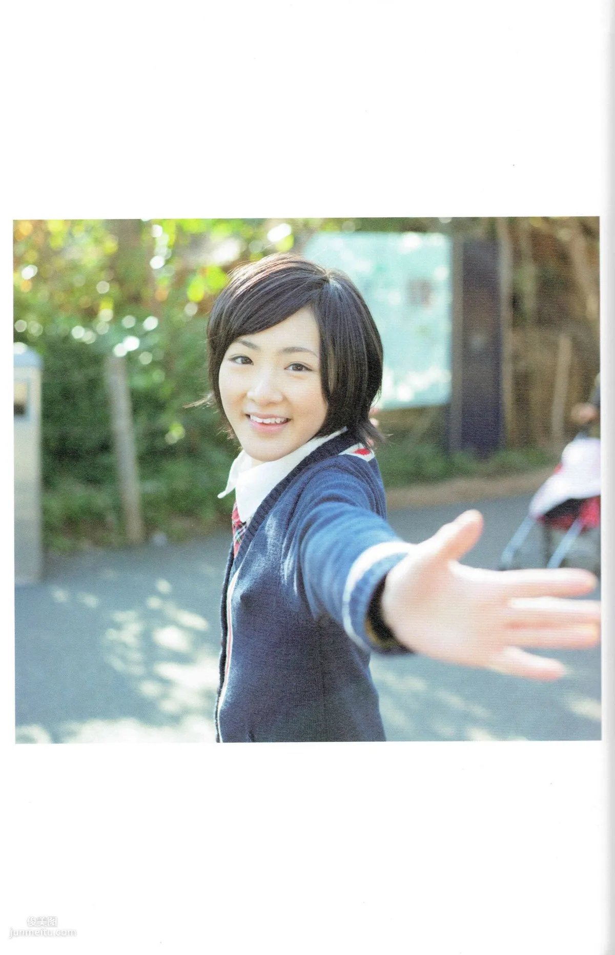 生駒里奈《君の足跡》 [Photo Book] 写真集 4