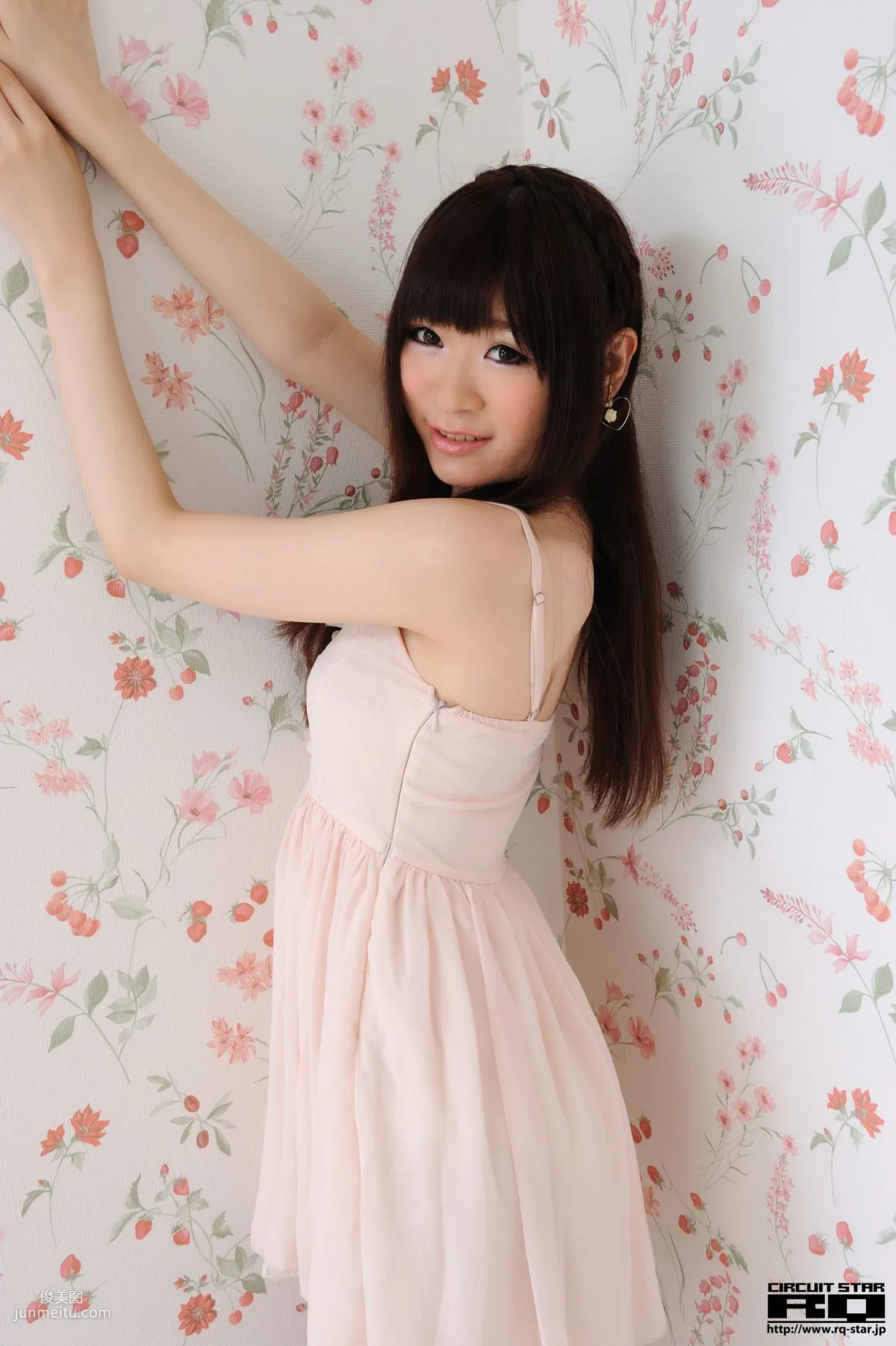 [RQ-STAR] NO.00564 Eri Tomoki 友木えり Private Dress 寫真集 25