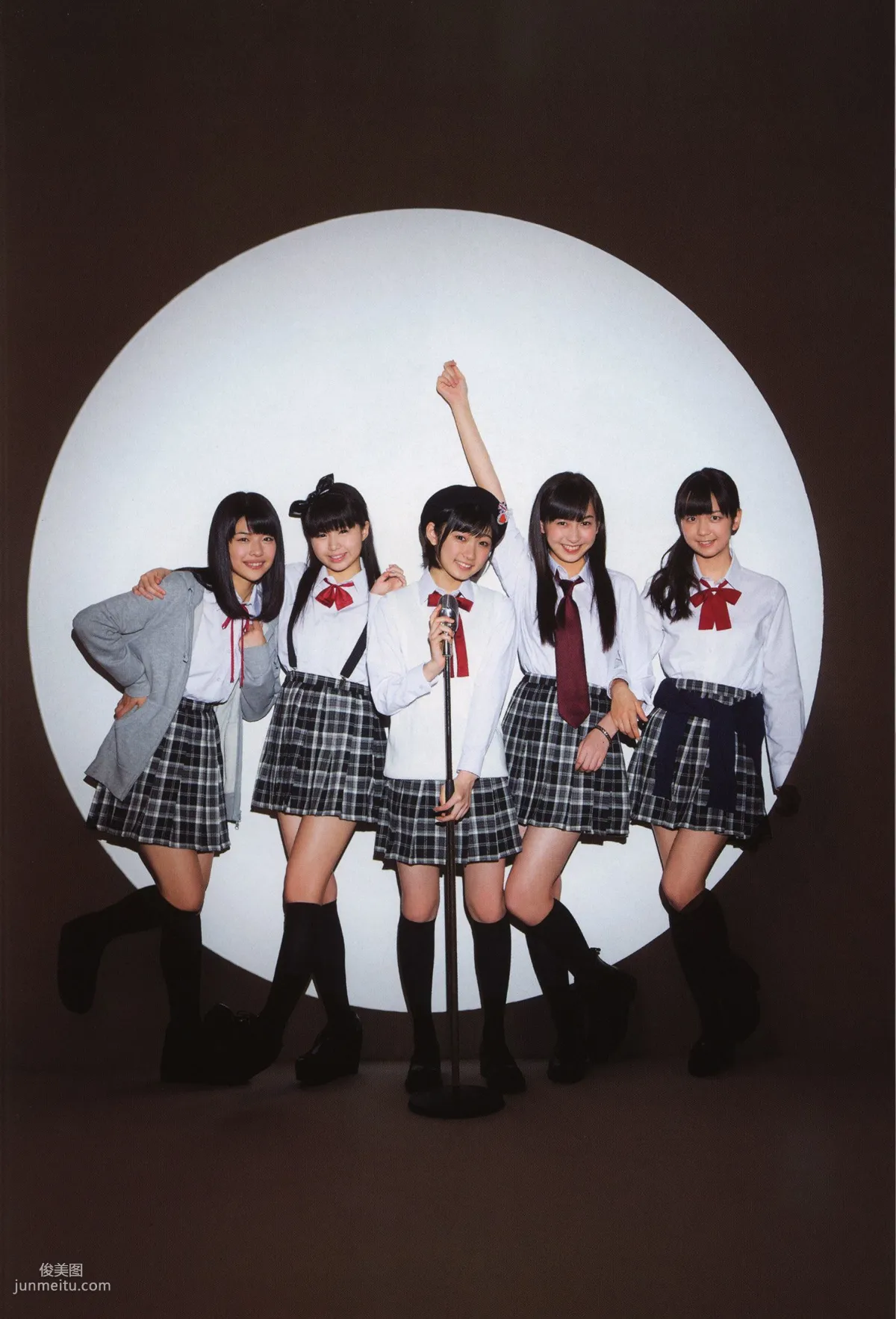 Juice=Juice《OFFICIAL PHOTO BOOK》 [PB] 写真集58